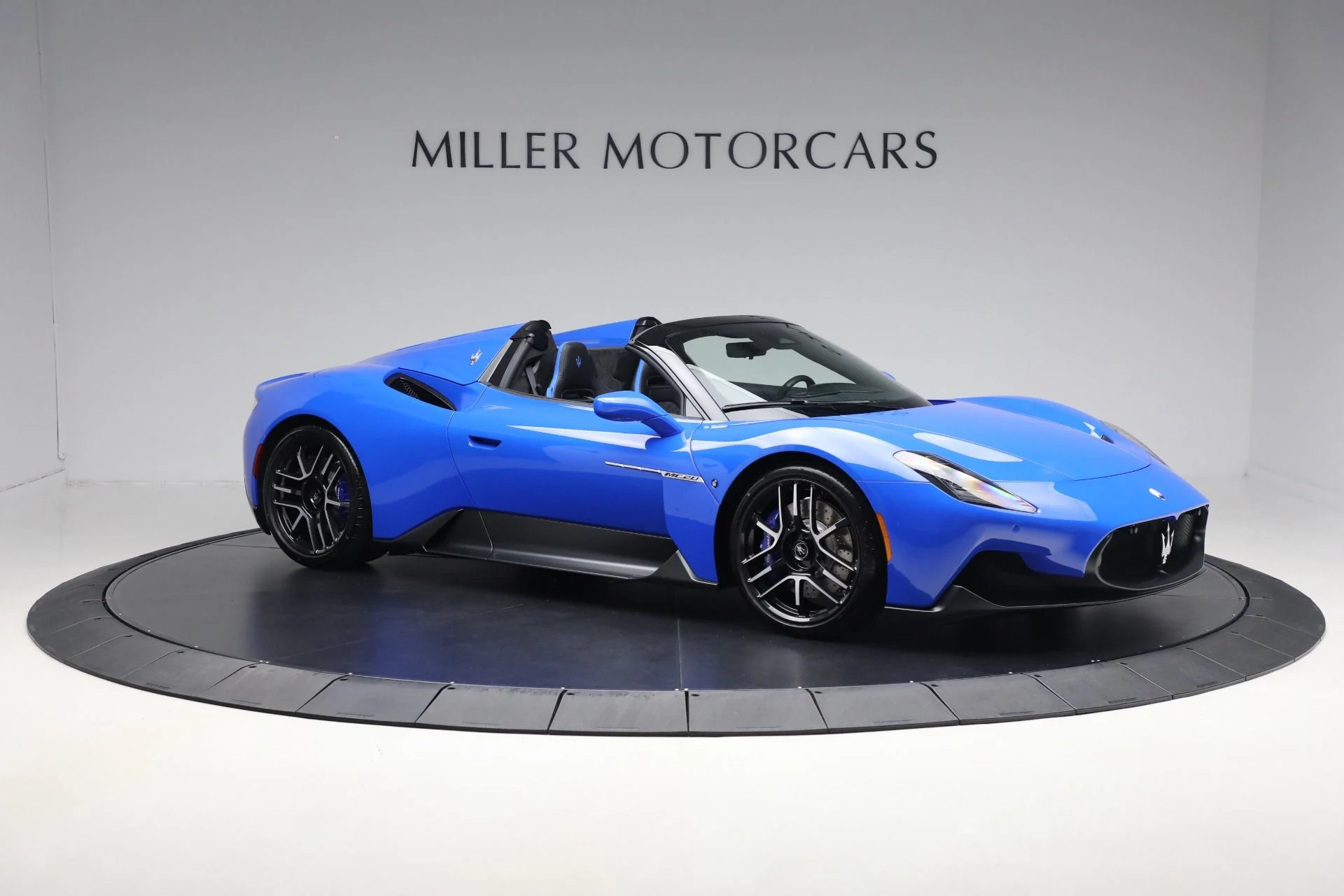 mph017_1367911706_New_2024_Maserati_MC_20_Cielo_3c565561ae