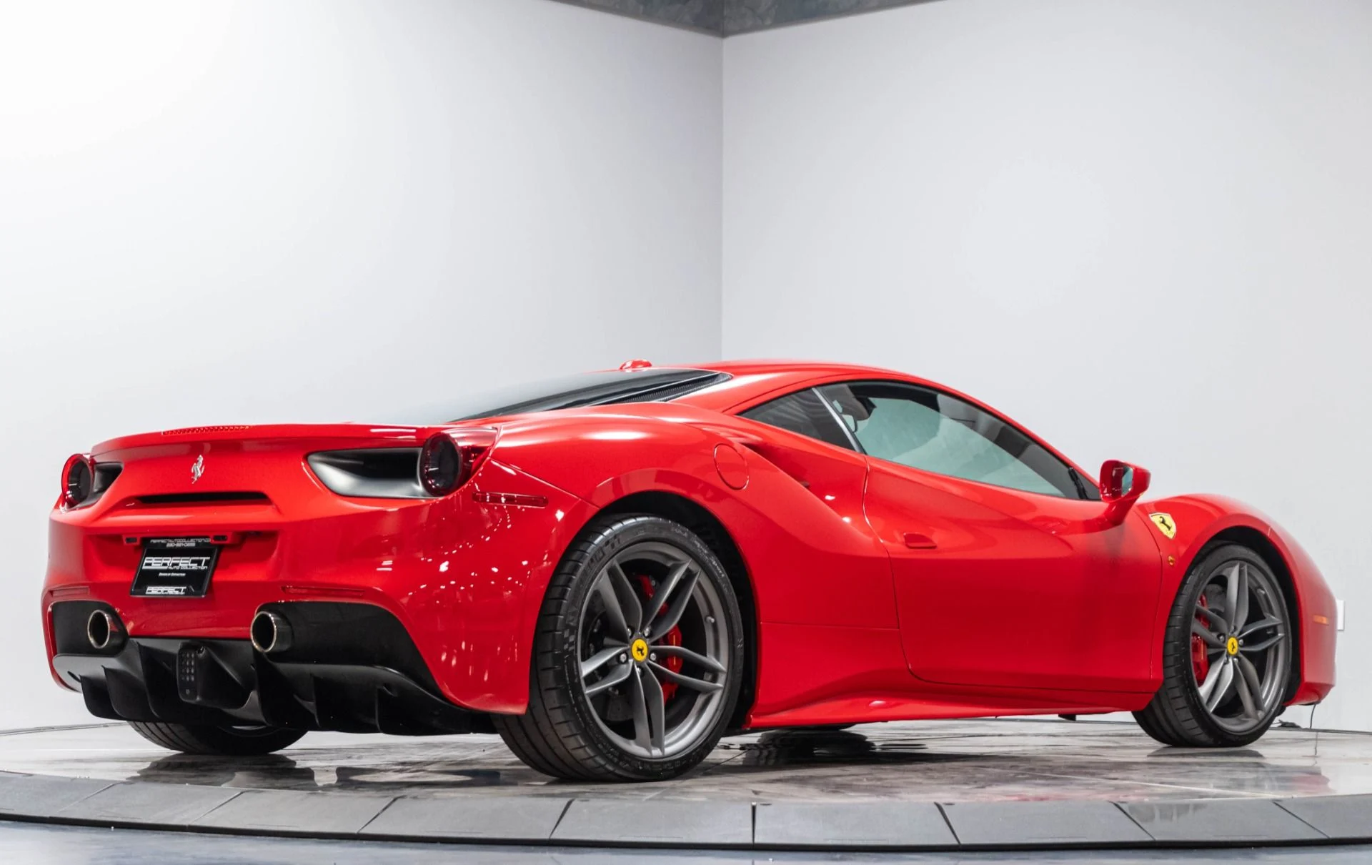 mph017_1373452342_Used_2018_Ferrari_488_GTB_1786120239_a0ab327f4f