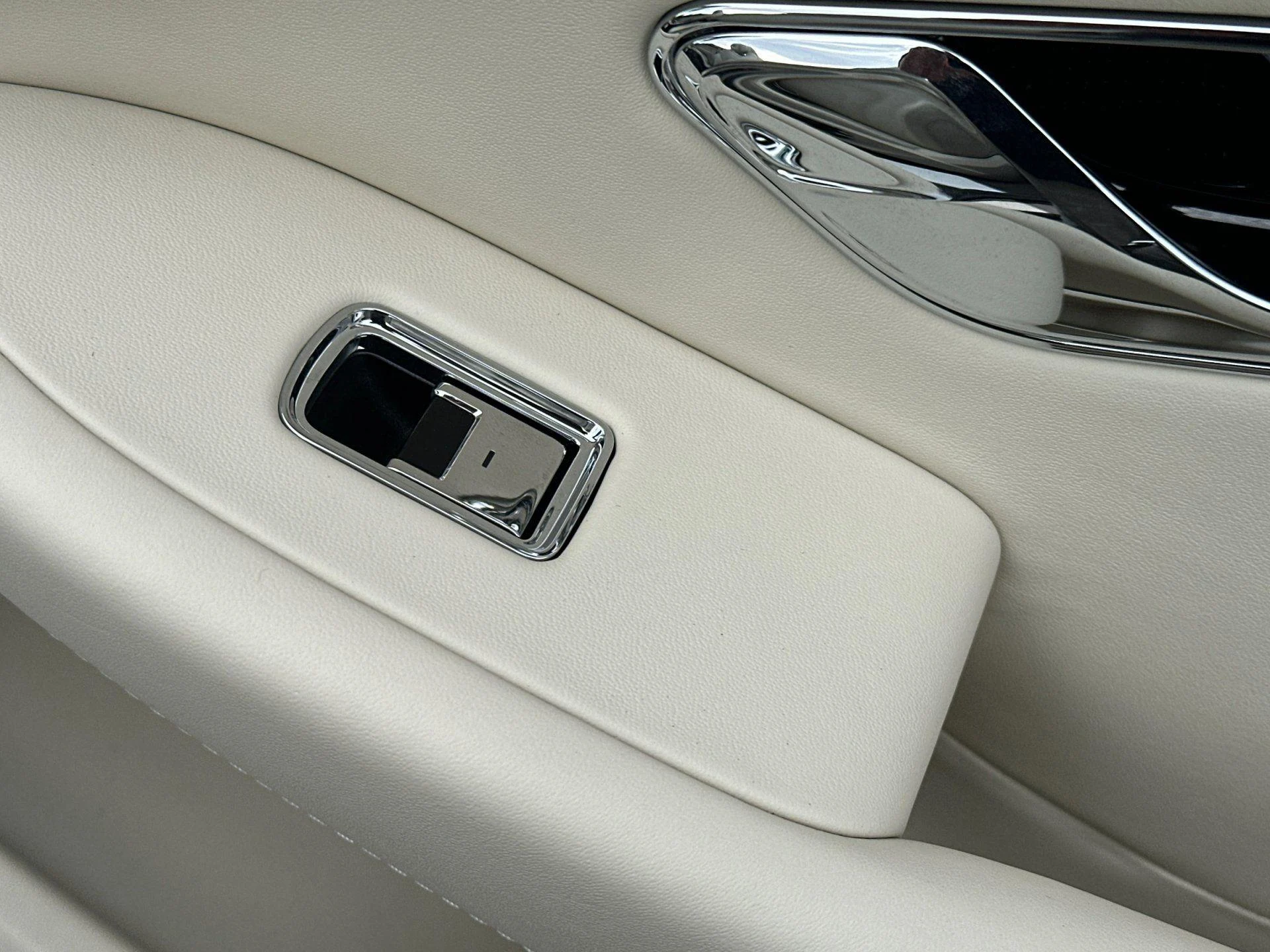 mph017_1375237379_New_2026_Bentley_Continental_GTC_1772028517_aaeb565496