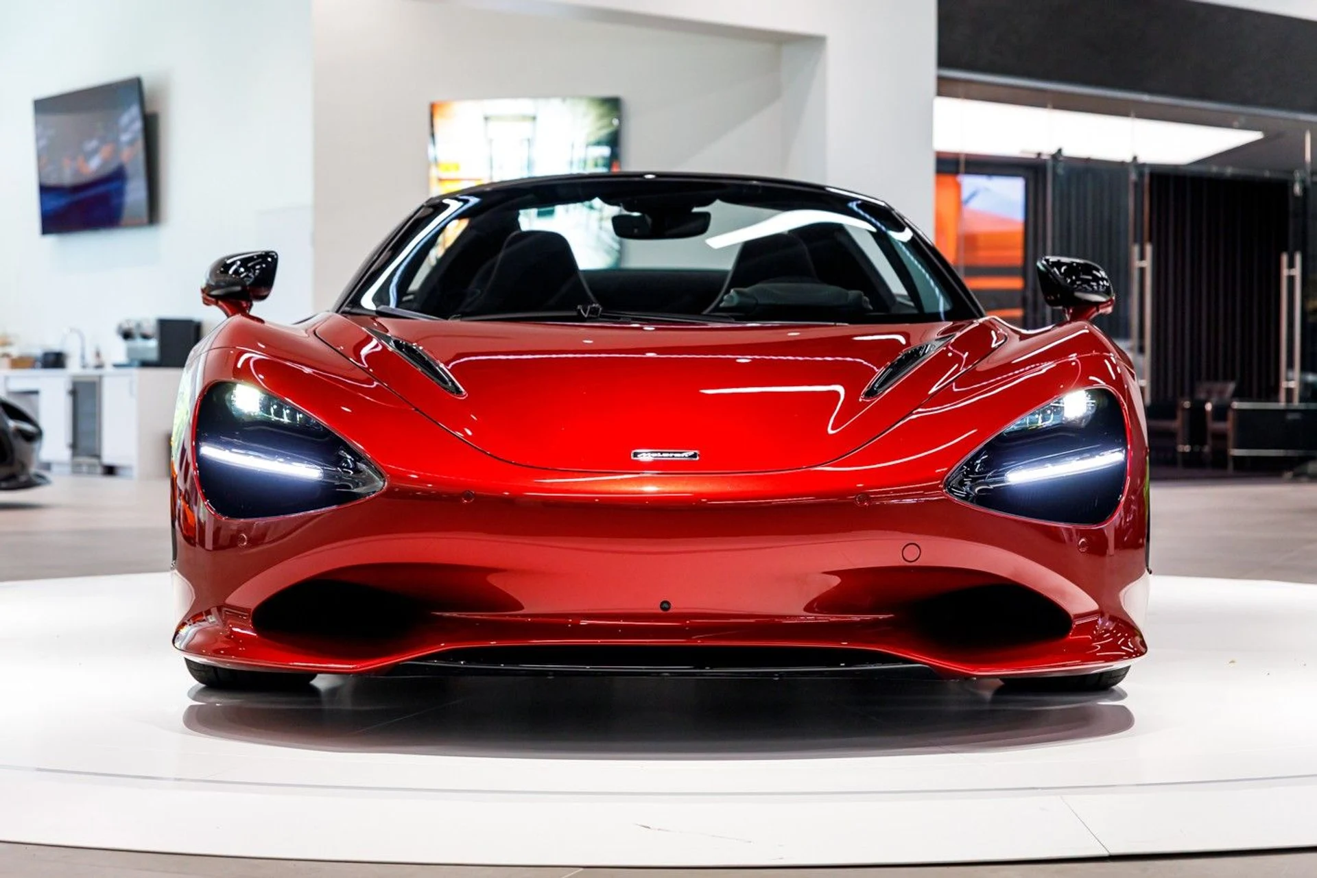 mph017_1376969054_677_p18_l_2b4d44e348