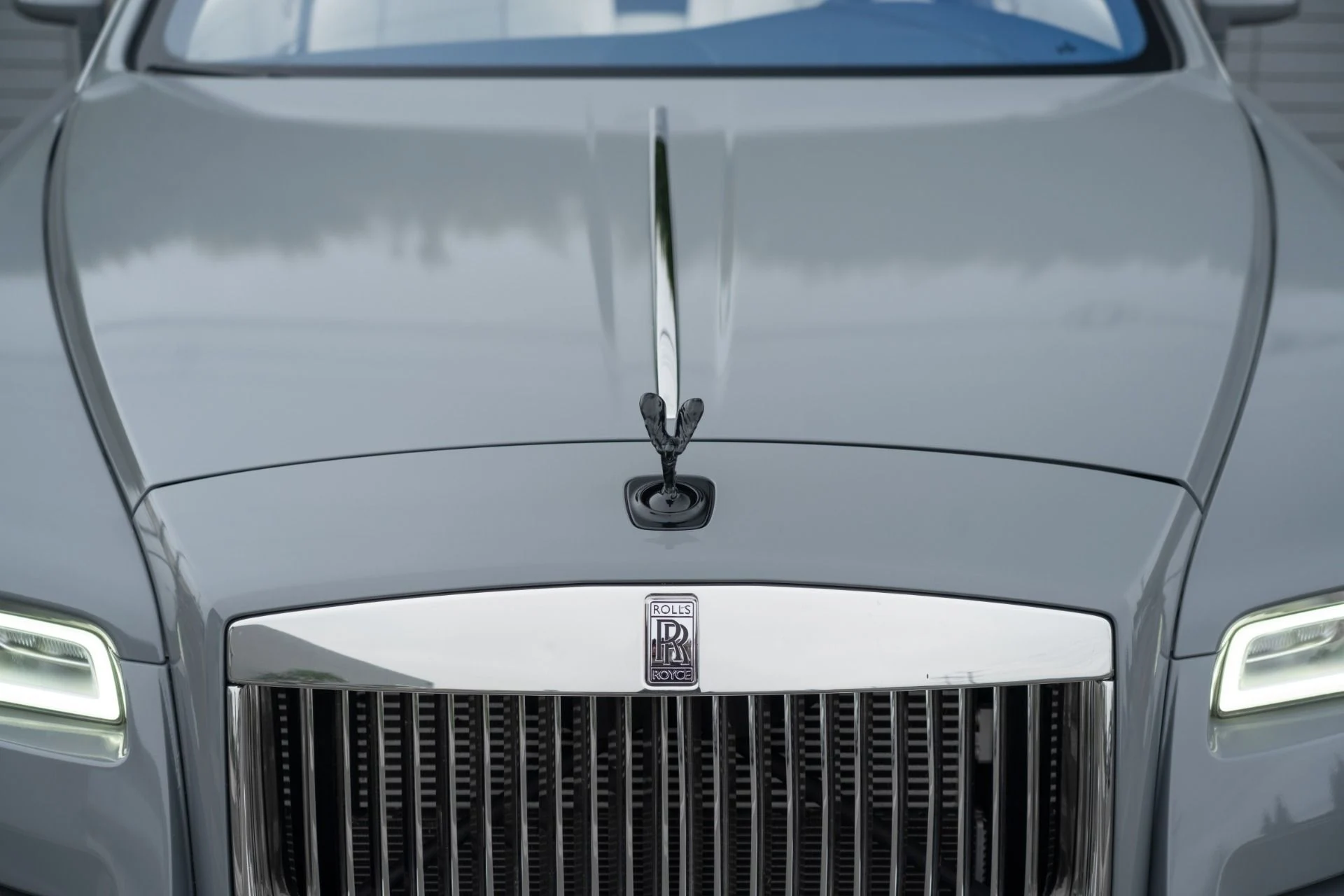mph017_1414911739_Used_2017_Rolls_Royce_Dawn_1759961826_7ea53151a8