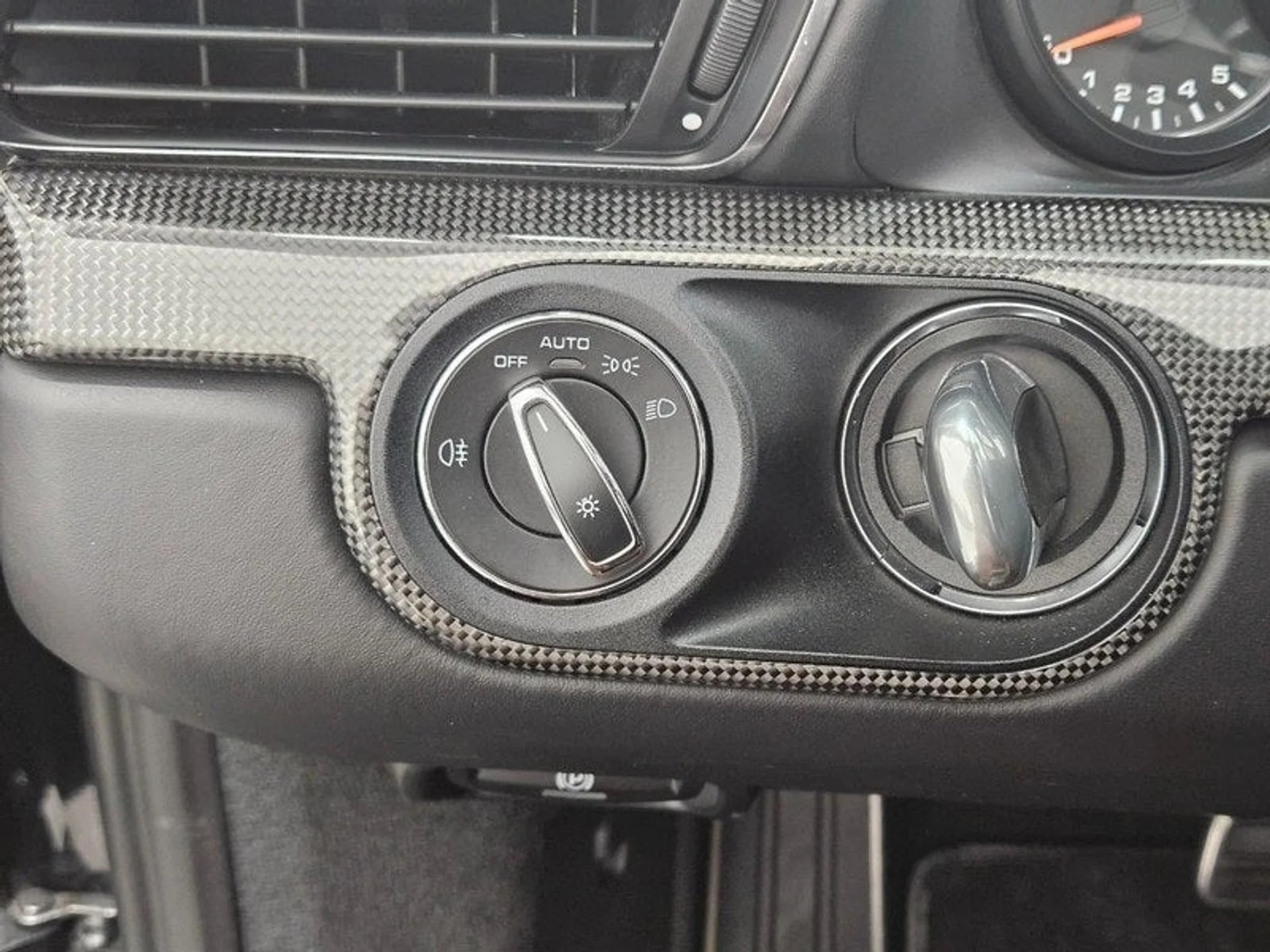 mph017_1416423635_18_23cff955f7