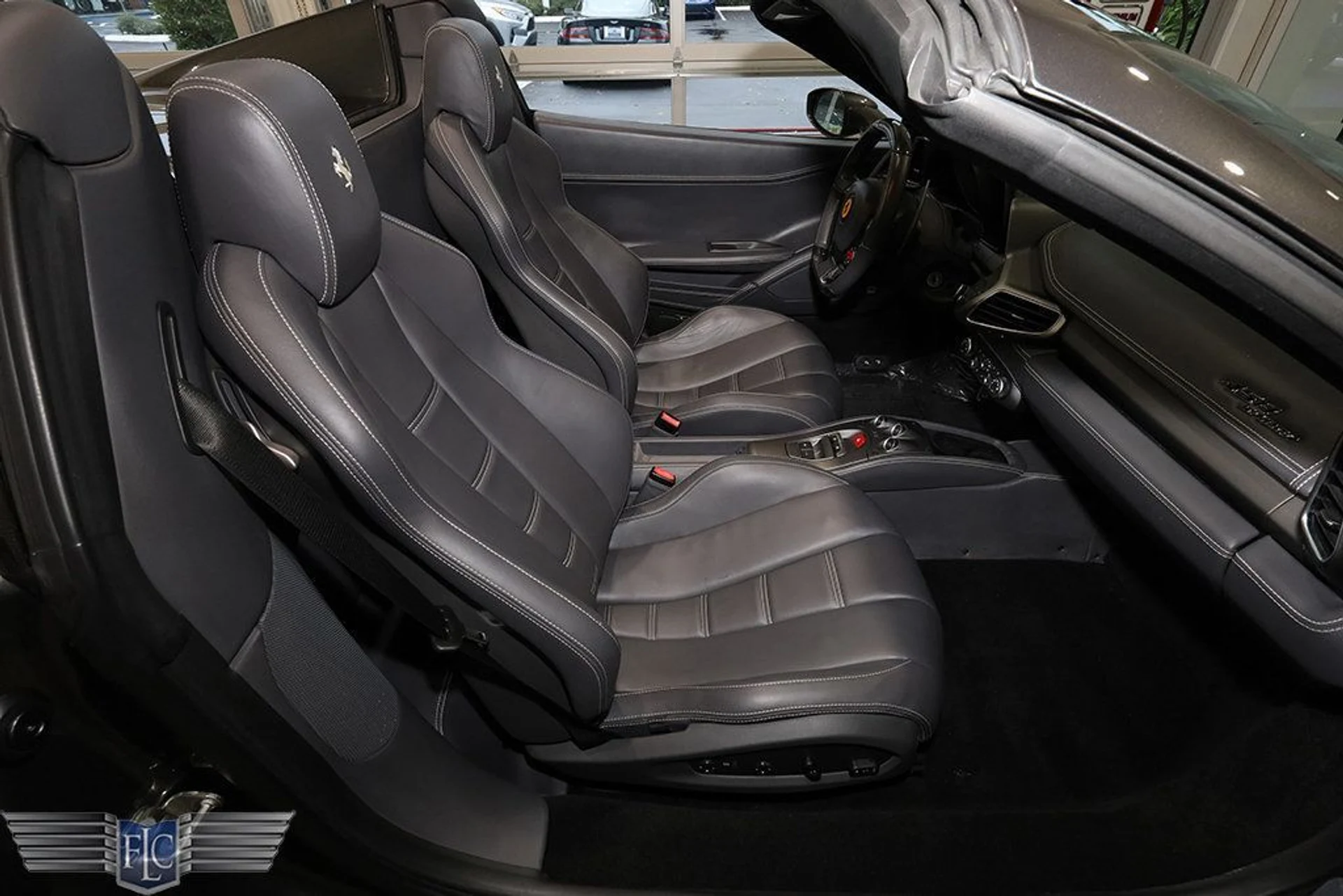 mph017_1417800001_used_2013_ferrari_458_italia_2drconvertible_9689_22957289_18_1024_9a174cb5b3