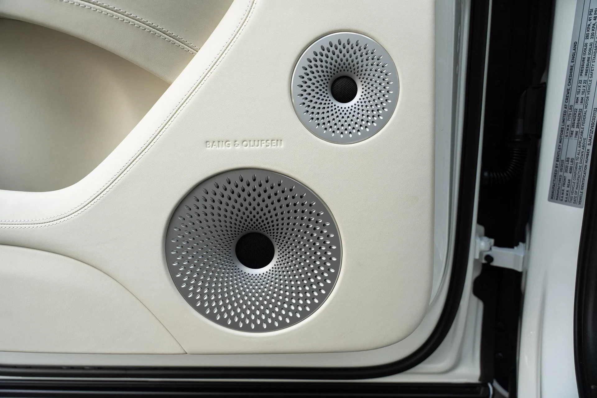 mph017_142041703_442093803_689aca3ab01227cfeeaaee9d_9d2ce789e2