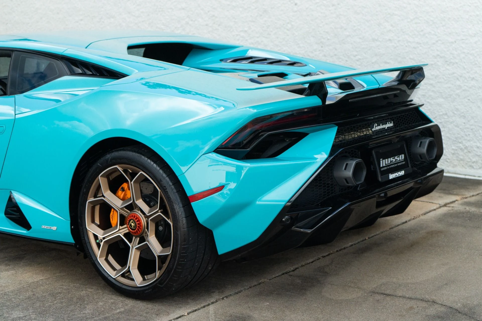 mph017_1420954620_Used_2023_Lamborghini_Huracan_Tecnica_1786574624_0e5531f3e1