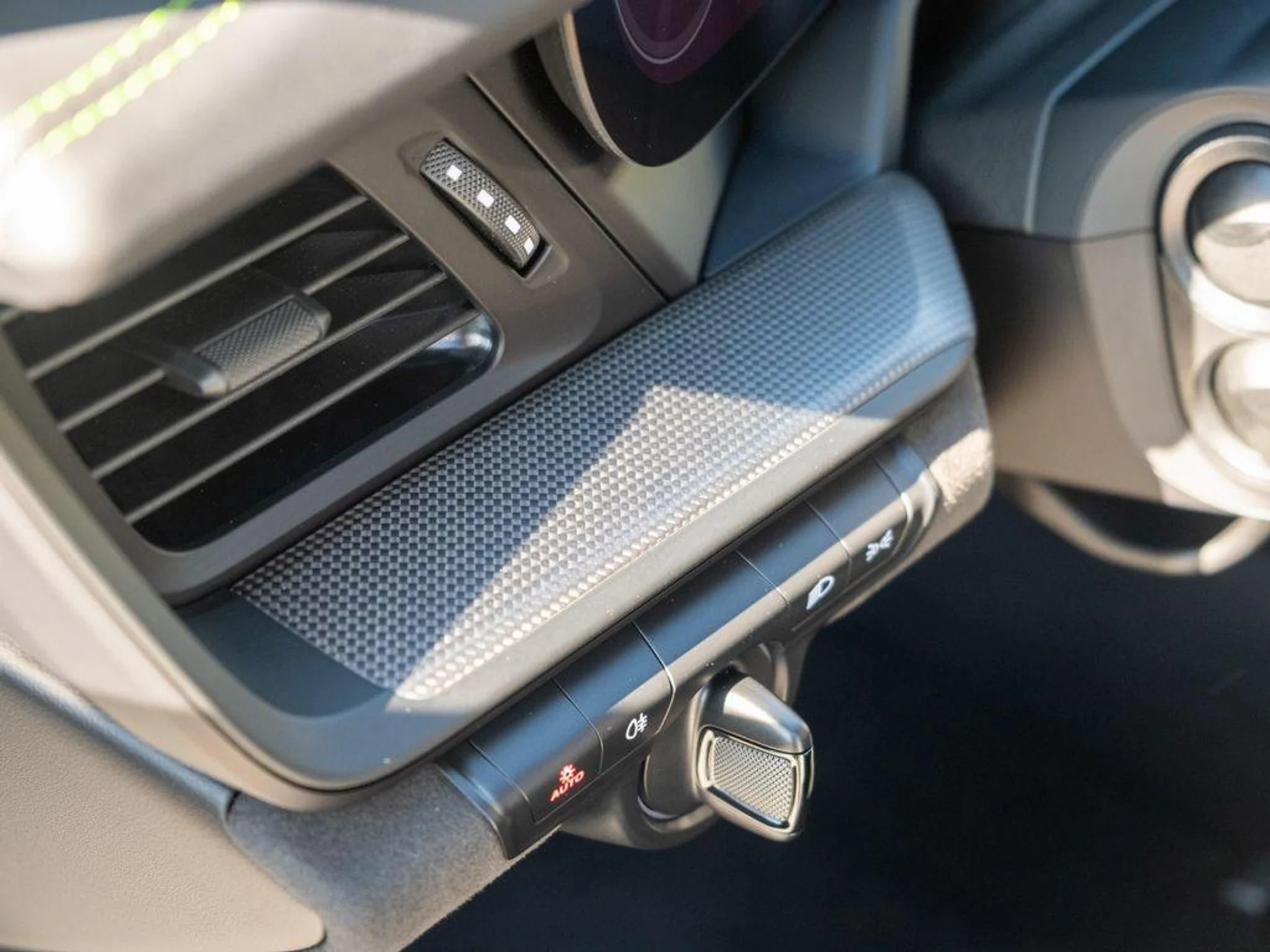 mph017_1426320578_W_Gb_GE_Cl4l_WV_2kyk_Ndb_YQPV_M_Gpk_f83c871bf2