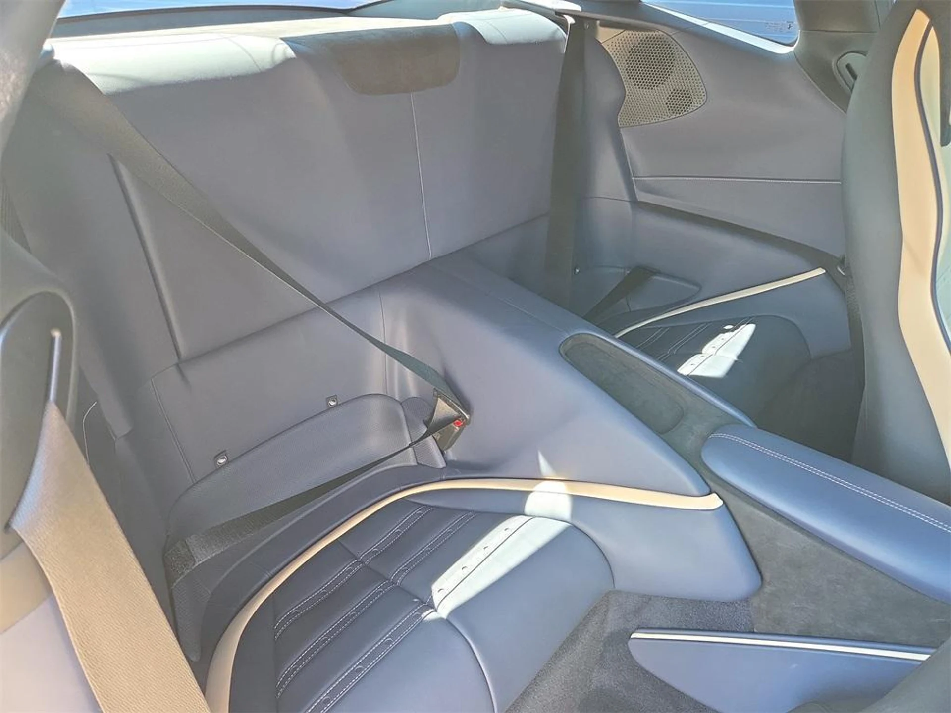 mph017_1427358440_5_HB_1_CKD_Lbv_Be5m_W_Kp_R_Qez89ffg8_b2aa6c8d07