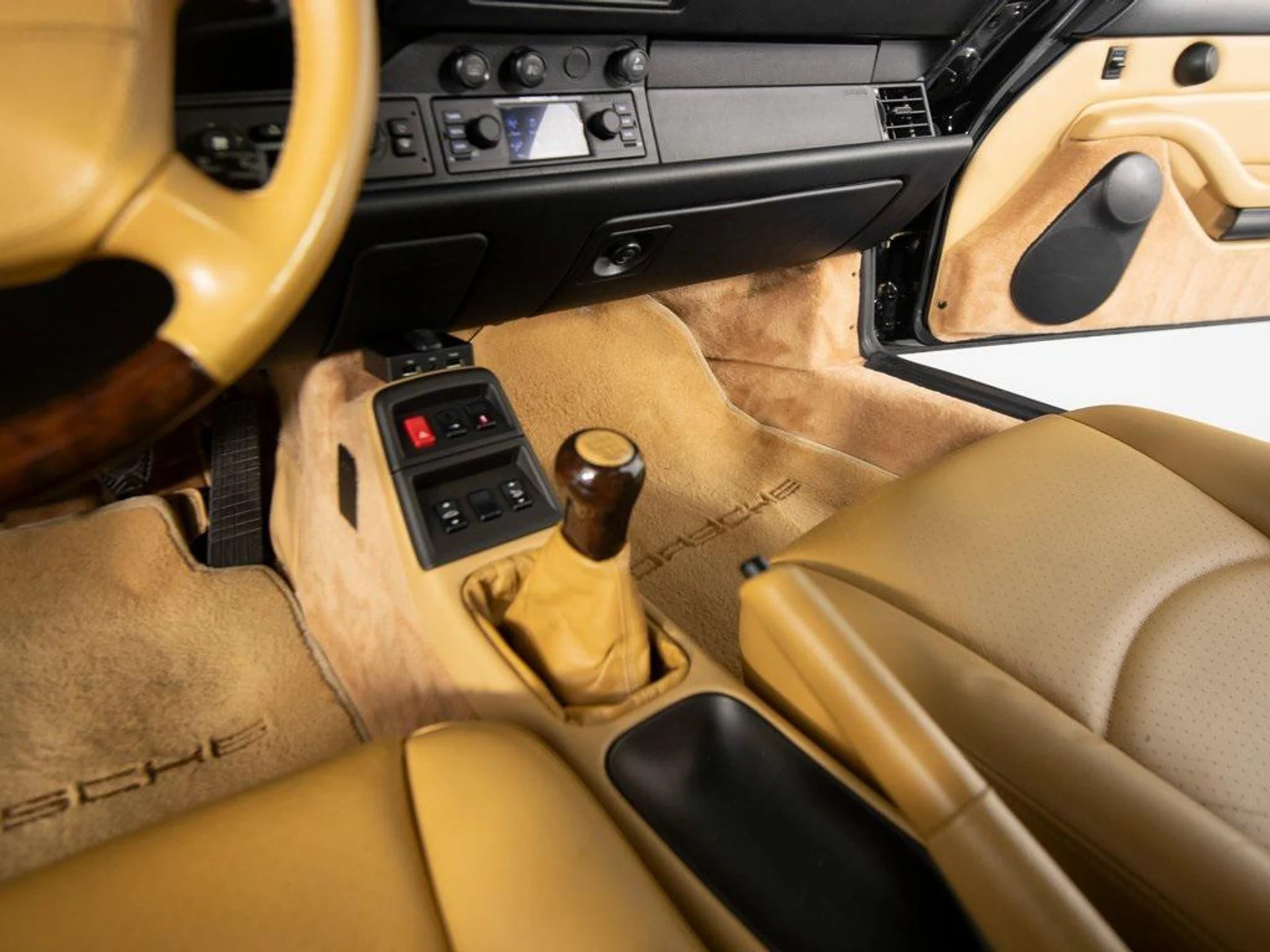 mph017_1434662137_Jh_BNZ_0_RLZ_Knrh_TBHO_Cekn_Di_U4_8e8ba14930