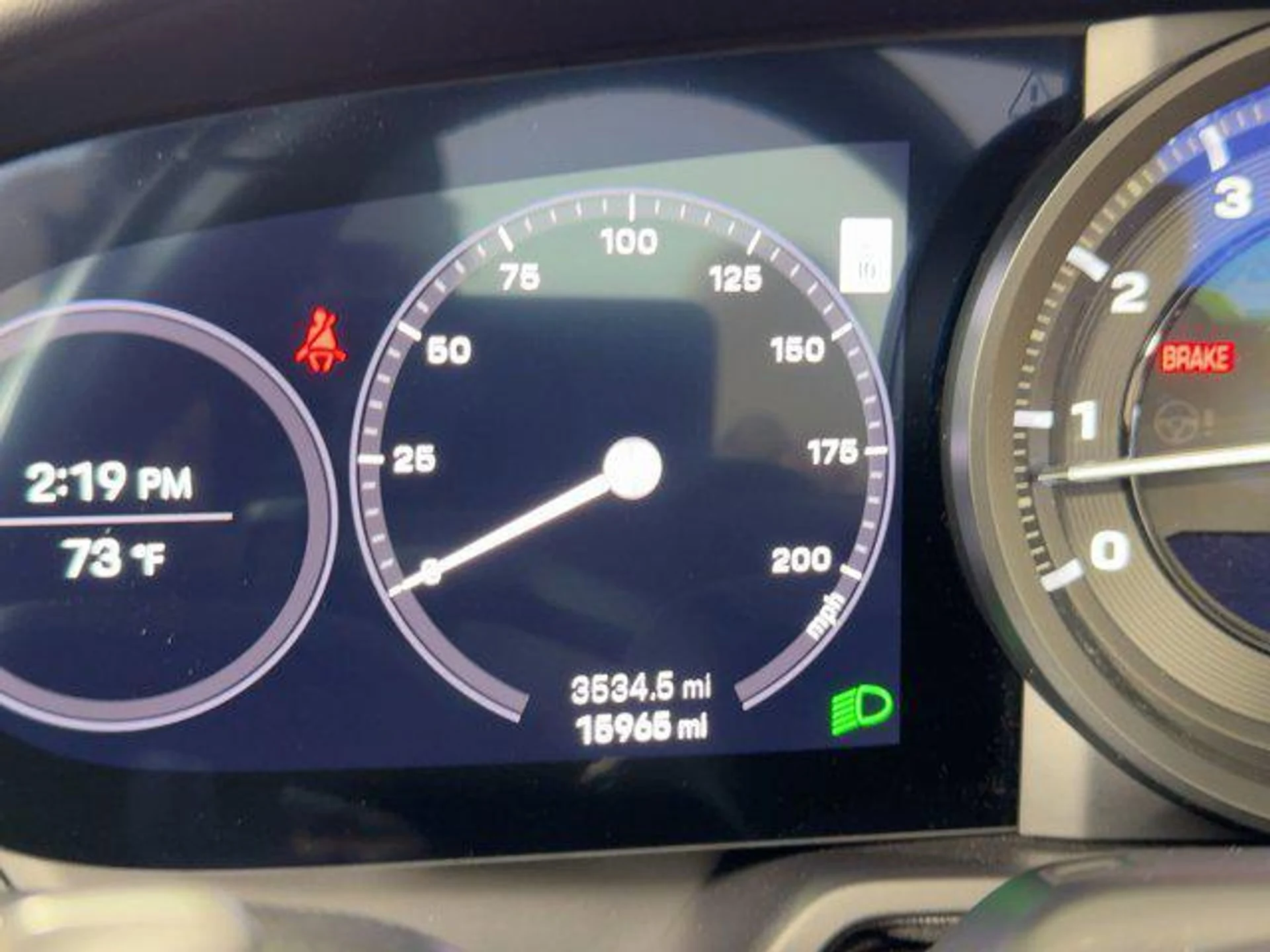 mph017_1435284991_Nc_Avmv8c_E_Lj9_Eb_A3u_AO_Gvuq_Ezss_afc7b46795