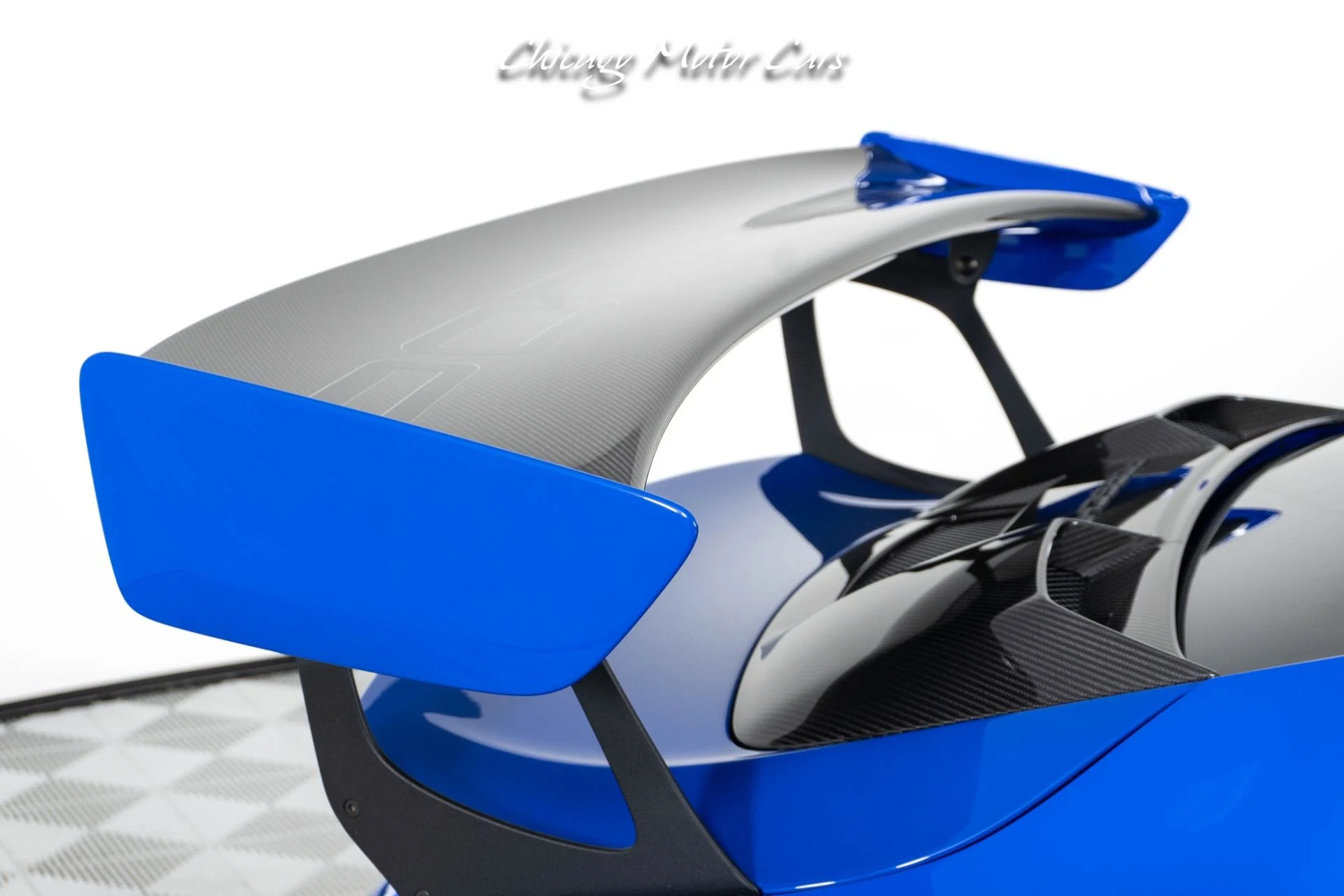 mph017_1435966167_13481_p18_l_86f74ca1db