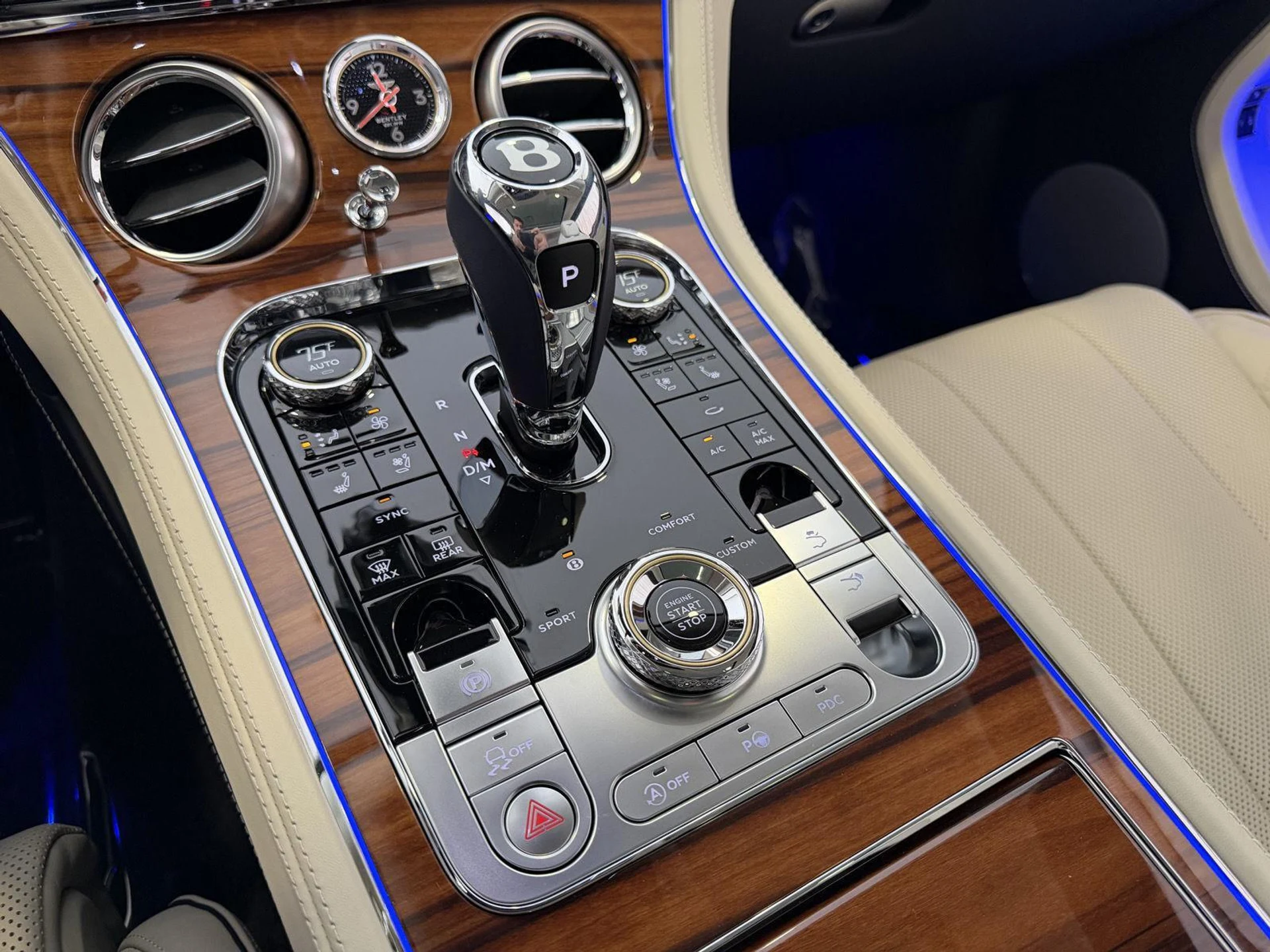 mph017_1443632240_9d3f180e0bb5e5bcfa3bfa458c8e867cx_3b656995c9