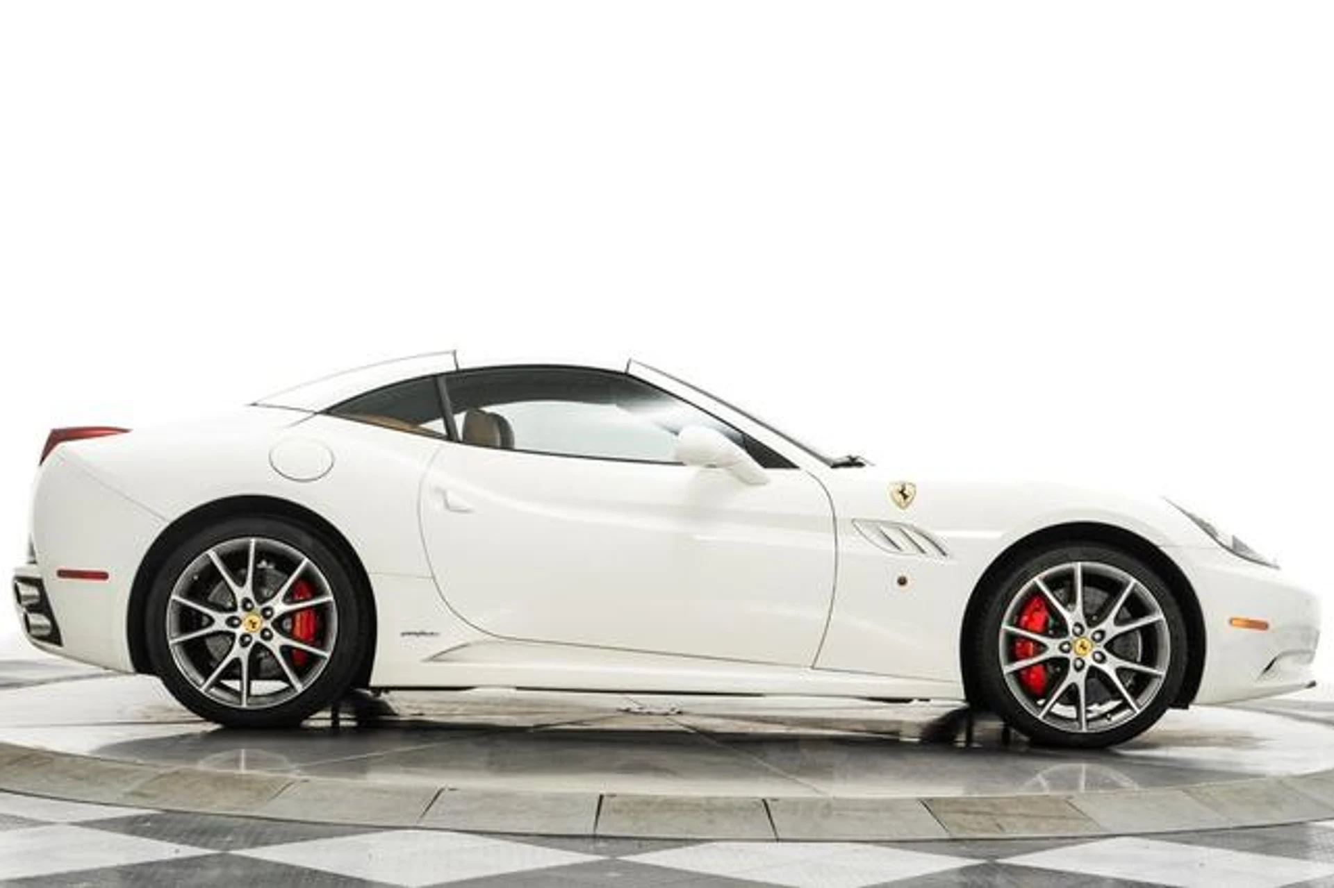 mph017_1445777394_cld_Jn_I_Vo_AH_Wb_Lw_Orph9c_Mxw_I5_A_02dfd8021f