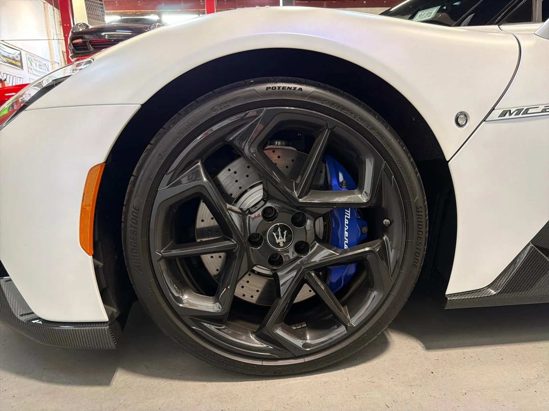 mph017_145597058_639100561204984446_0d4587ed6d