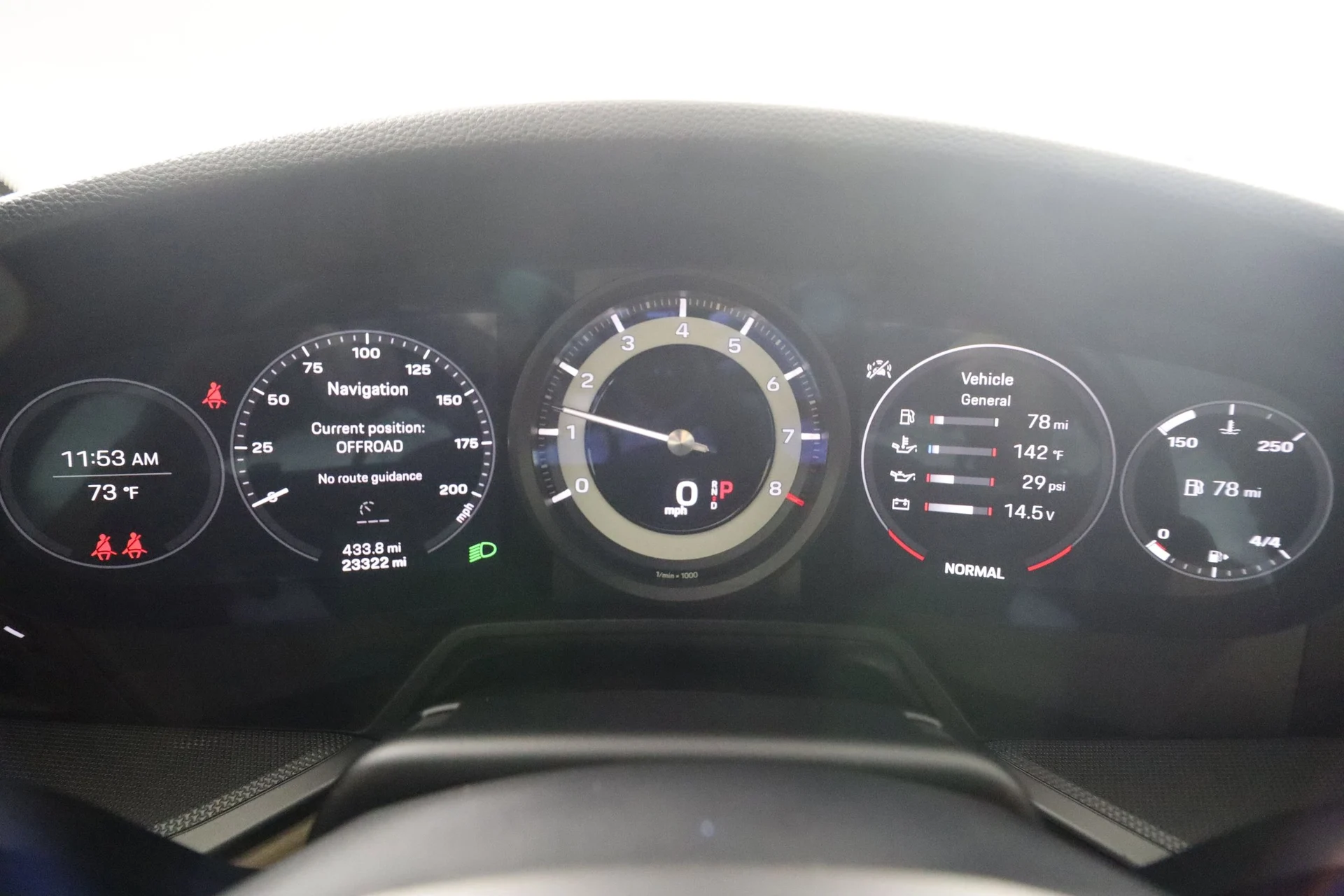 mph017_1459403280_b4d6082b7f30108840cfeda66401db64x_a4791bf62c