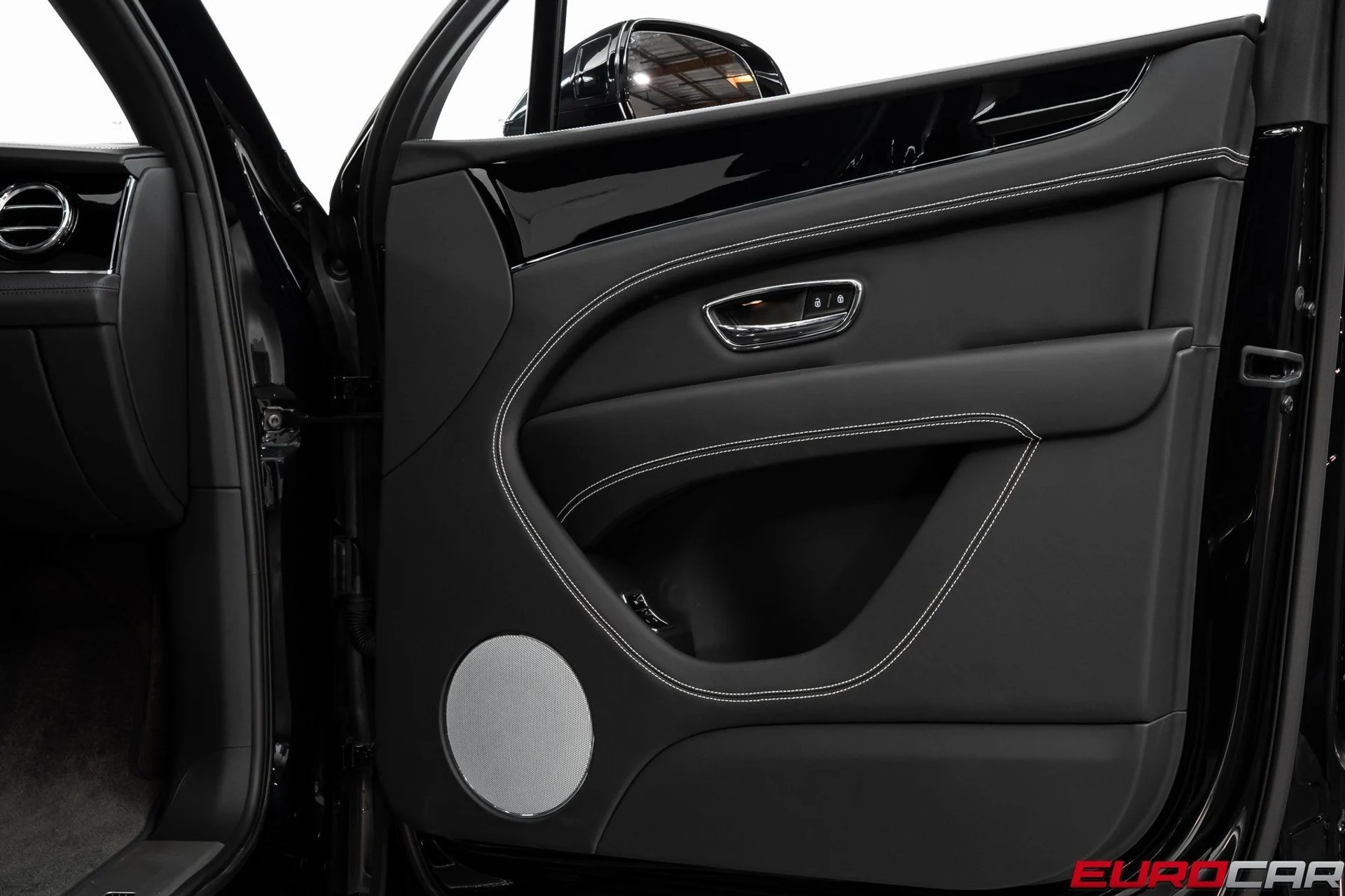 mph017_1461893586_image_18_f5e6acd410