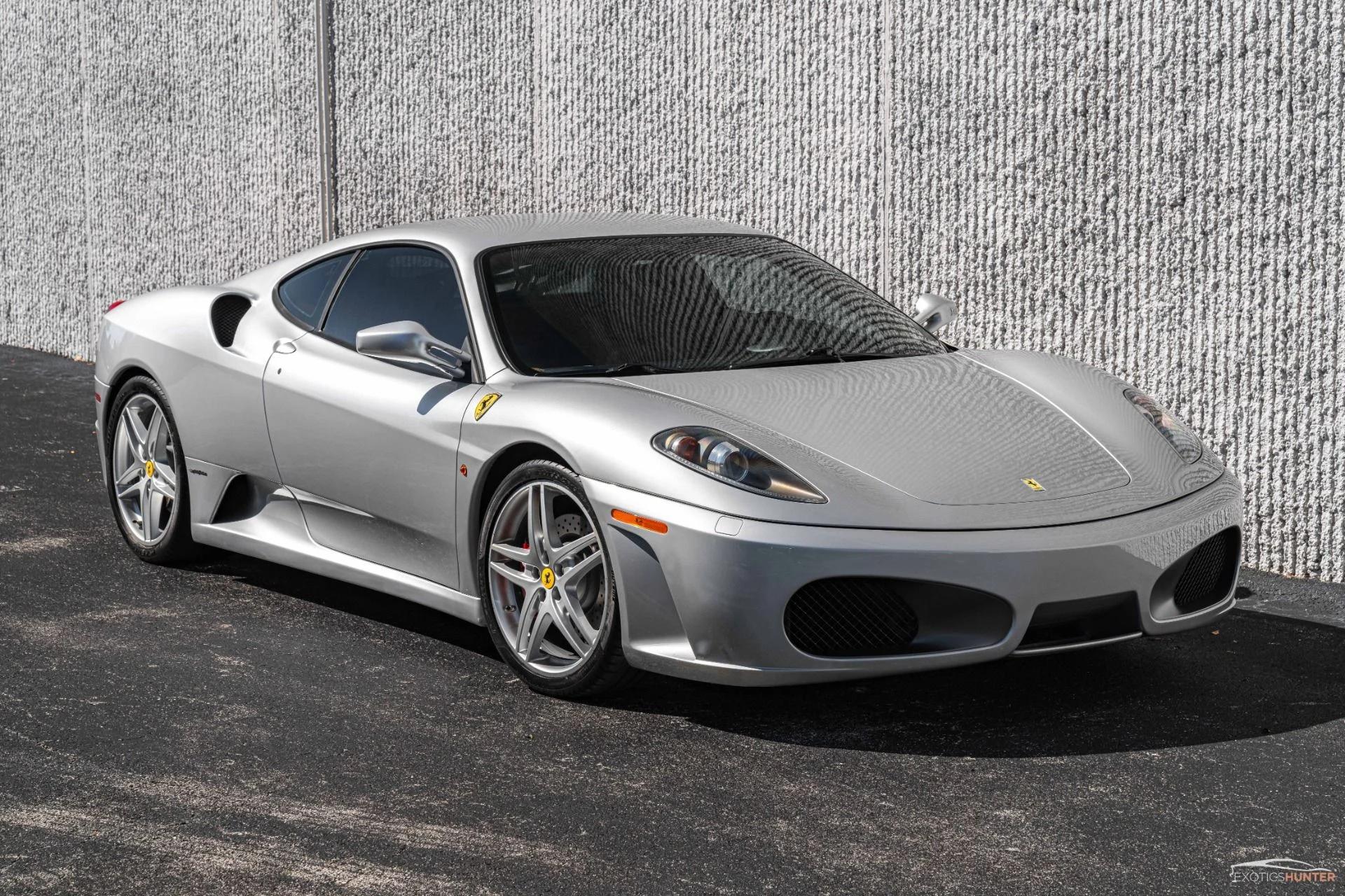 mph017_1470137988_Used_2007_Ferrari_F430_in_Nurburgring_Silver_w_Daytona_Style_Seats_Carbon_Interior_Trim_1708461964_f6763f67c9