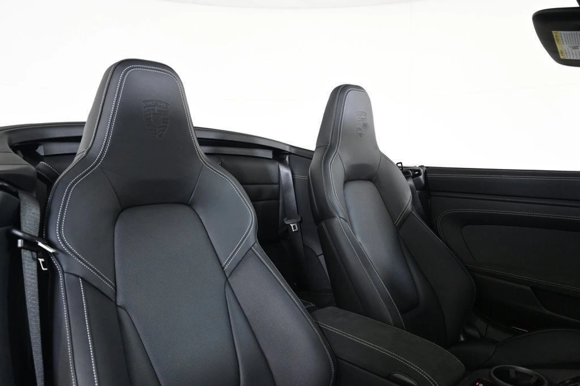 mph017_147140863_b4a70381f928405d93f51e709e863f93_7cf3623d6f