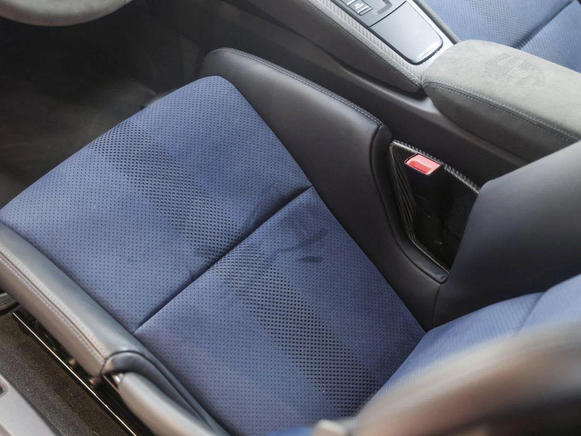 mph017_1481181338_ii_n8_Y22cu_G_Lij_IN_32ig_J0_B_Yf_w_5da081cc28