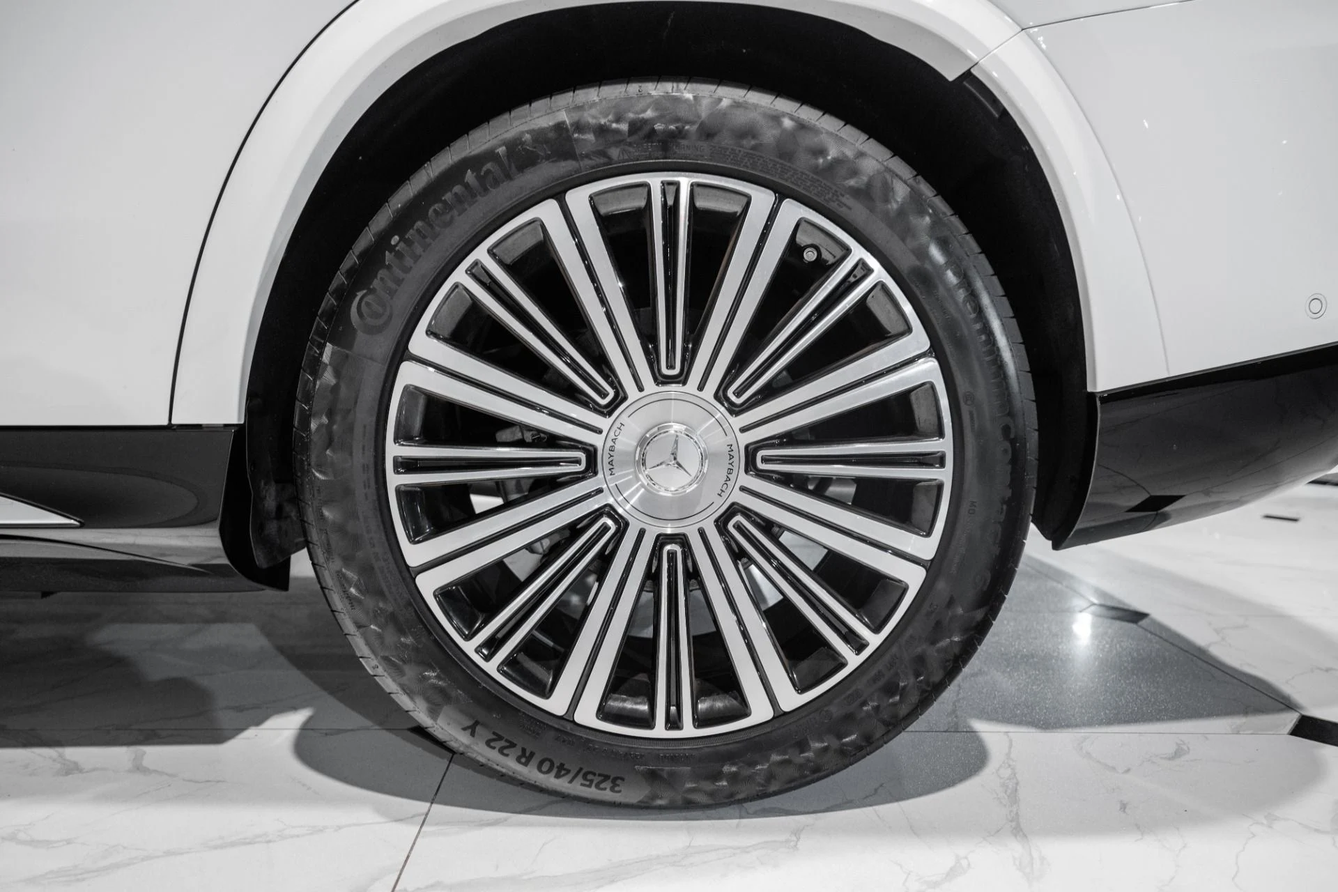 mph017_1485674675_Used_2023_Mercedes_Benz_GLS_Maybach_GLS_600_1762355740_abdd1f66aa