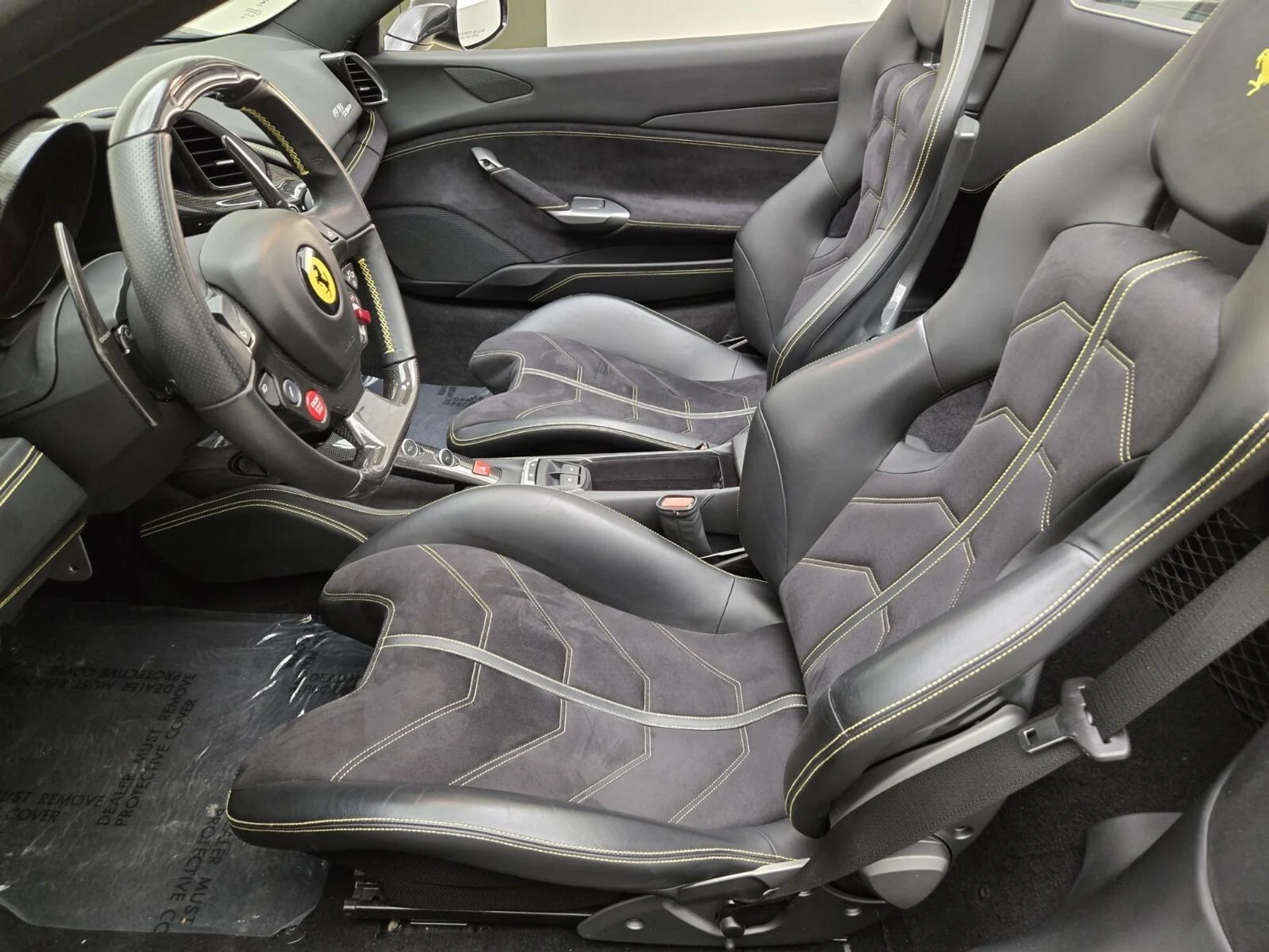 mph017_148744357_Used_2017_Ferrari_488_Spider_1755156496_611bce59a7