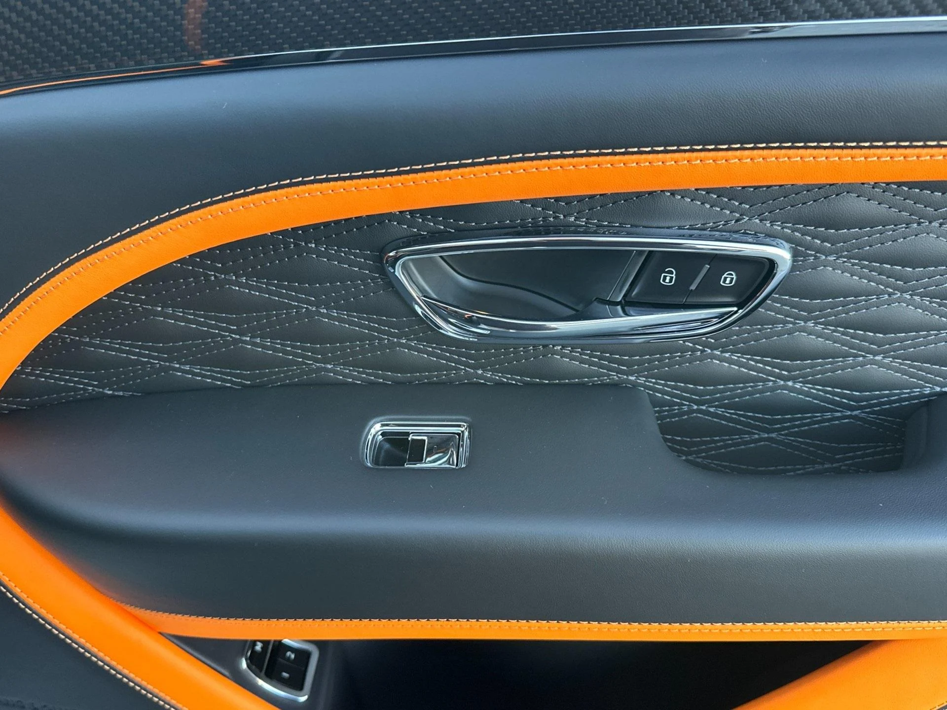 mph017_1492235343_New_2026_Bentley_Bentayga_Speed_1771602809_023eff18aa