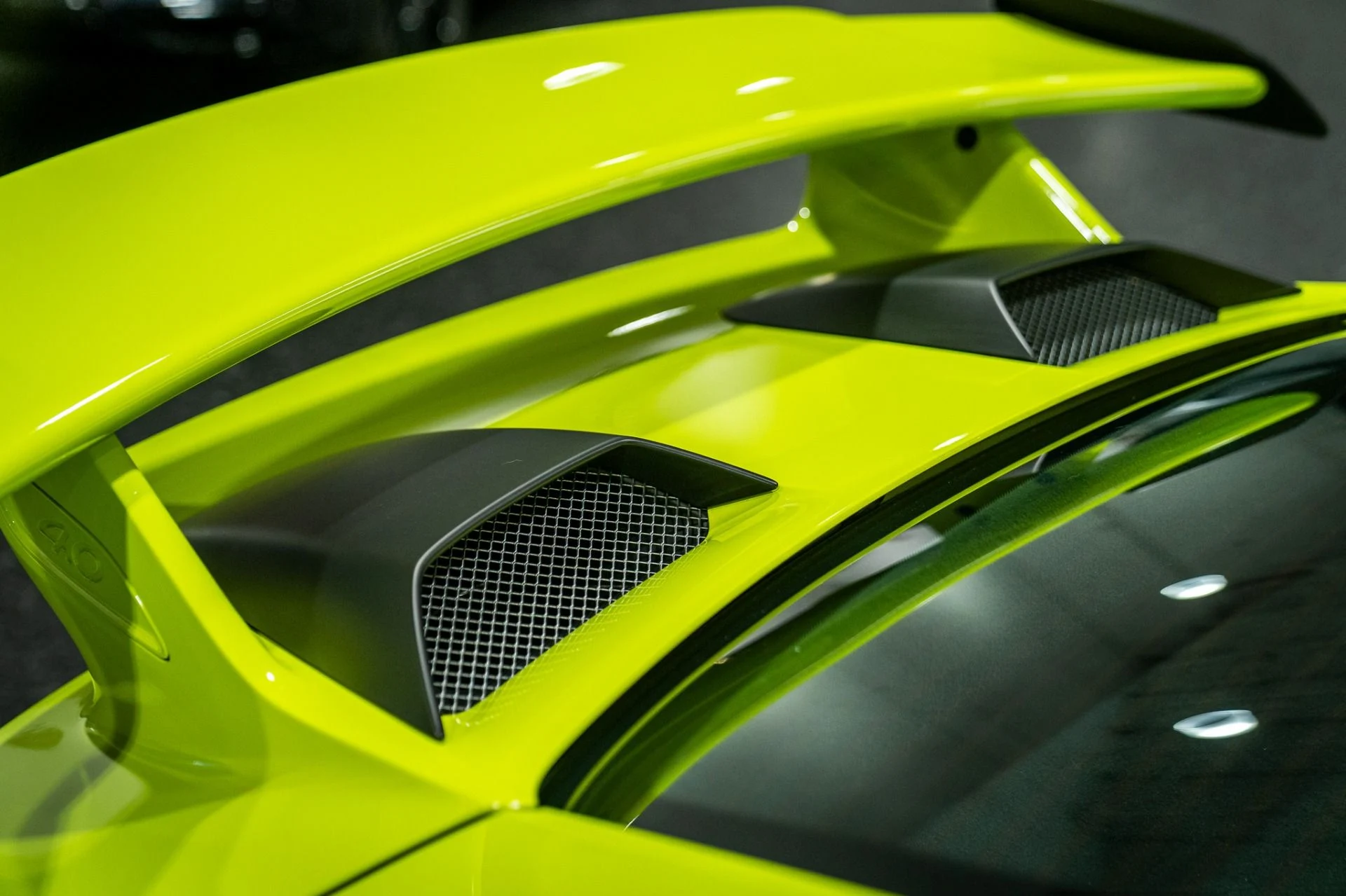 mph017_1501464598_Used_2018_Porsche_911_GT_3_Paint_to_Sample_Acid_Green_6_Speed_Manual_1769448842_05489cc380