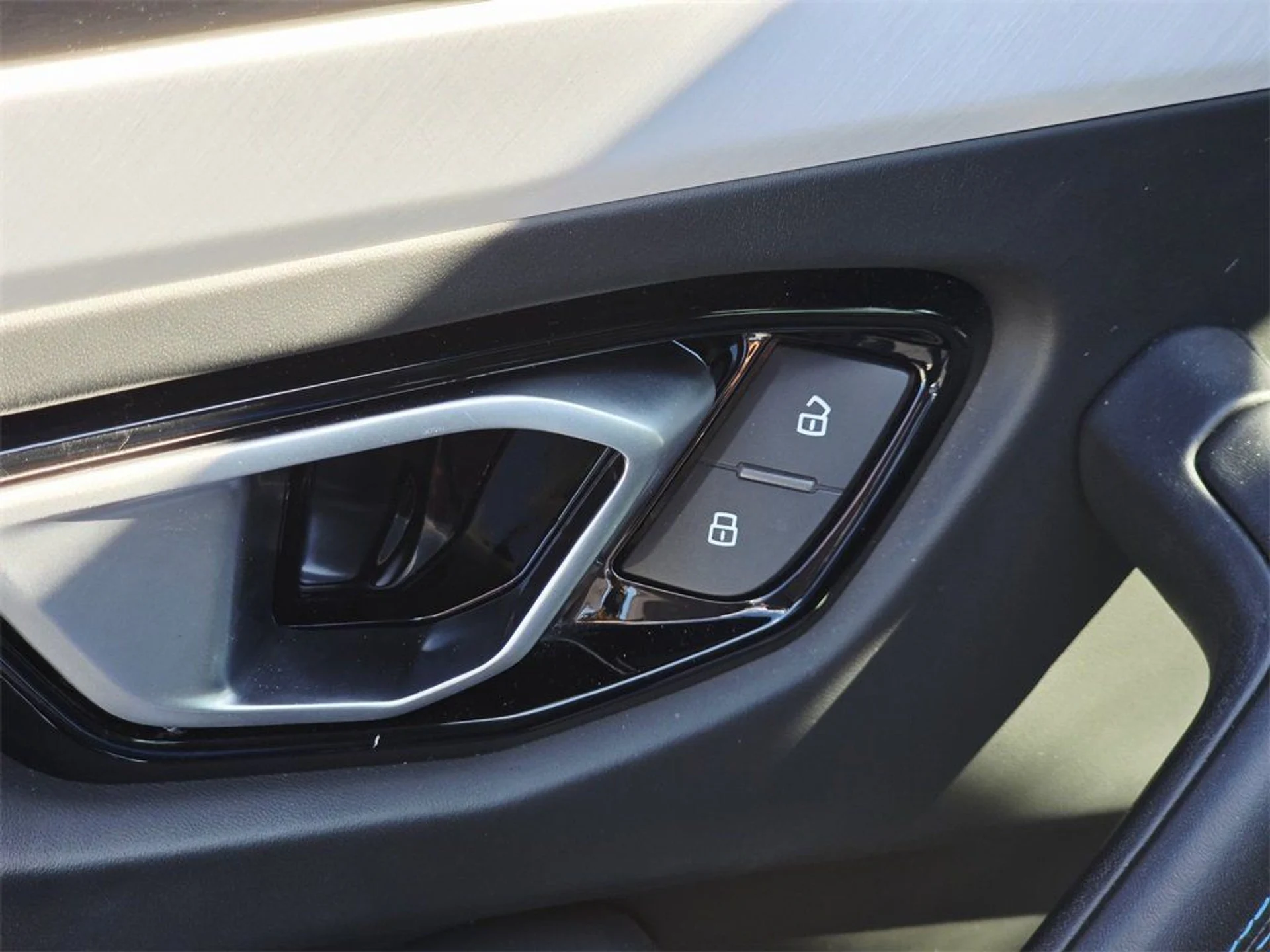 mph017_1503514585_53acb046afc05c490b8009d3a5ff9a06_17d117b74d