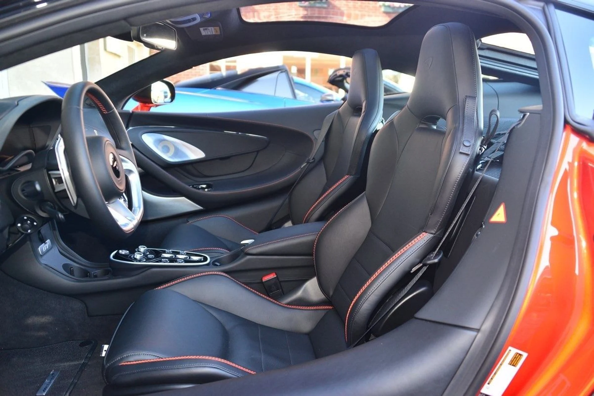 mph017_1503709479_6e124ac76ccd0622a69bea9d6743f7aex_c9726a2068