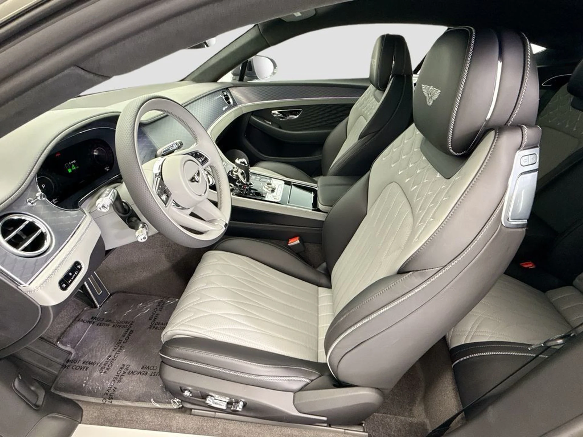 mph017_1504894832_new_2026_bentley_continental_gt_azure_8119_22981513_18_1024_bb106cc41e
