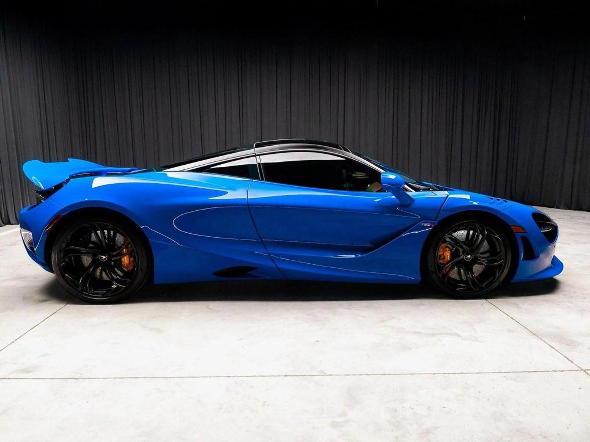 mph017_150876972_Lhcry9_F_Zy_Pa_K_Qt10_D_Krvypc5_UYM_4cc2fd73da