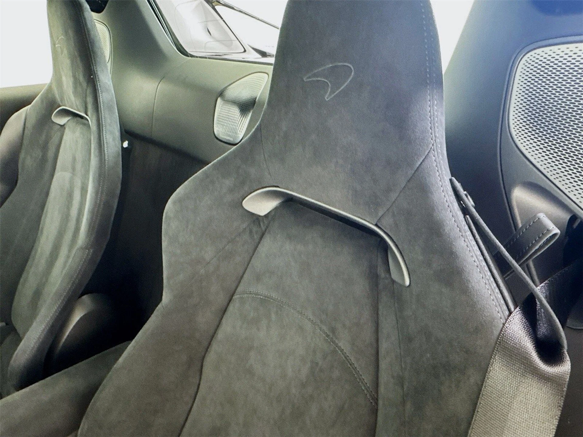 mph017_1528523800_3e81aba283384df7e903420812c7150bx_b80b043cb9