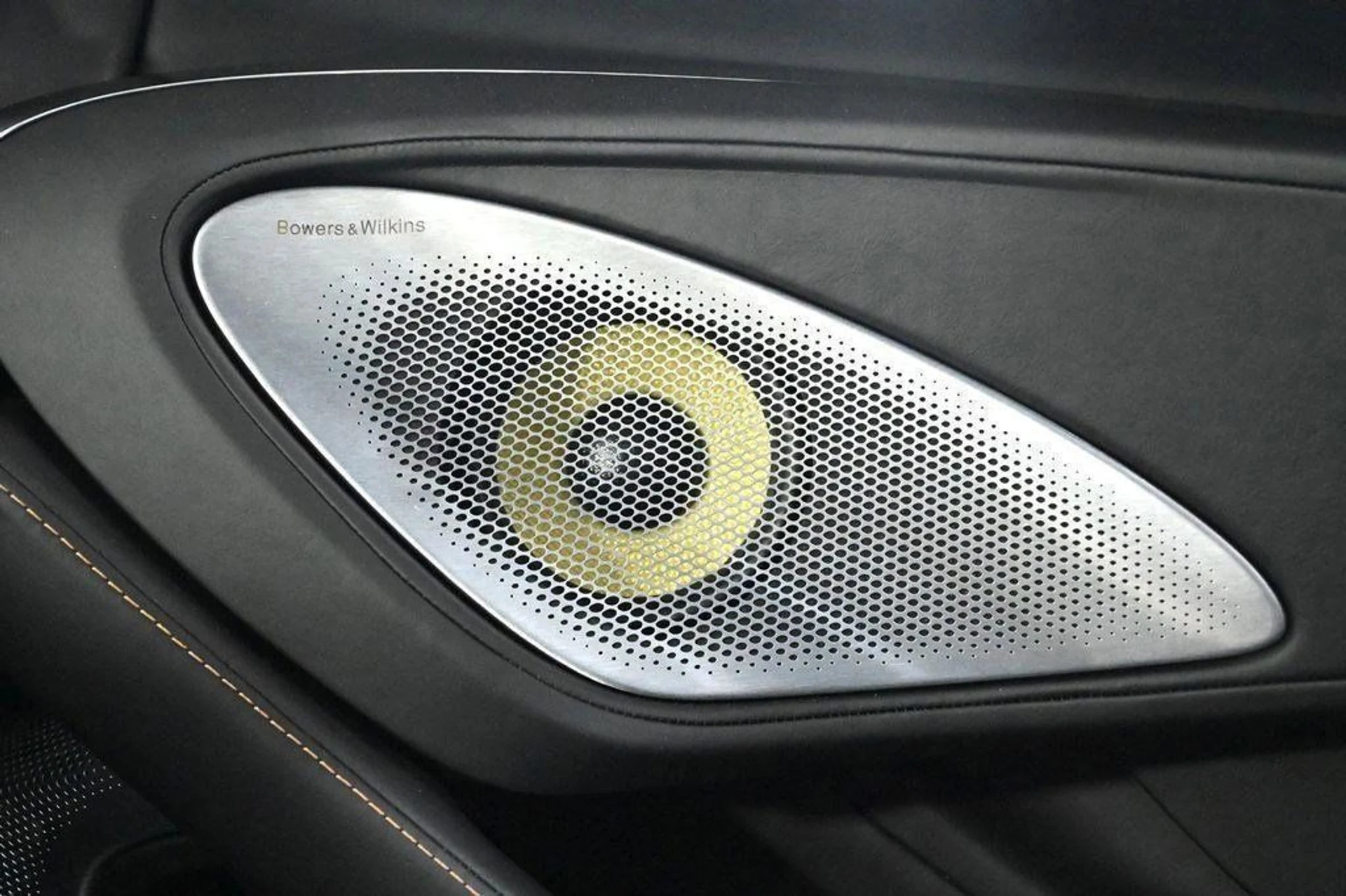 mph017_1530281353_new_2025_mclaren_gts_techluxcoupe_11350_22948321_17_1024_ab8826bba7