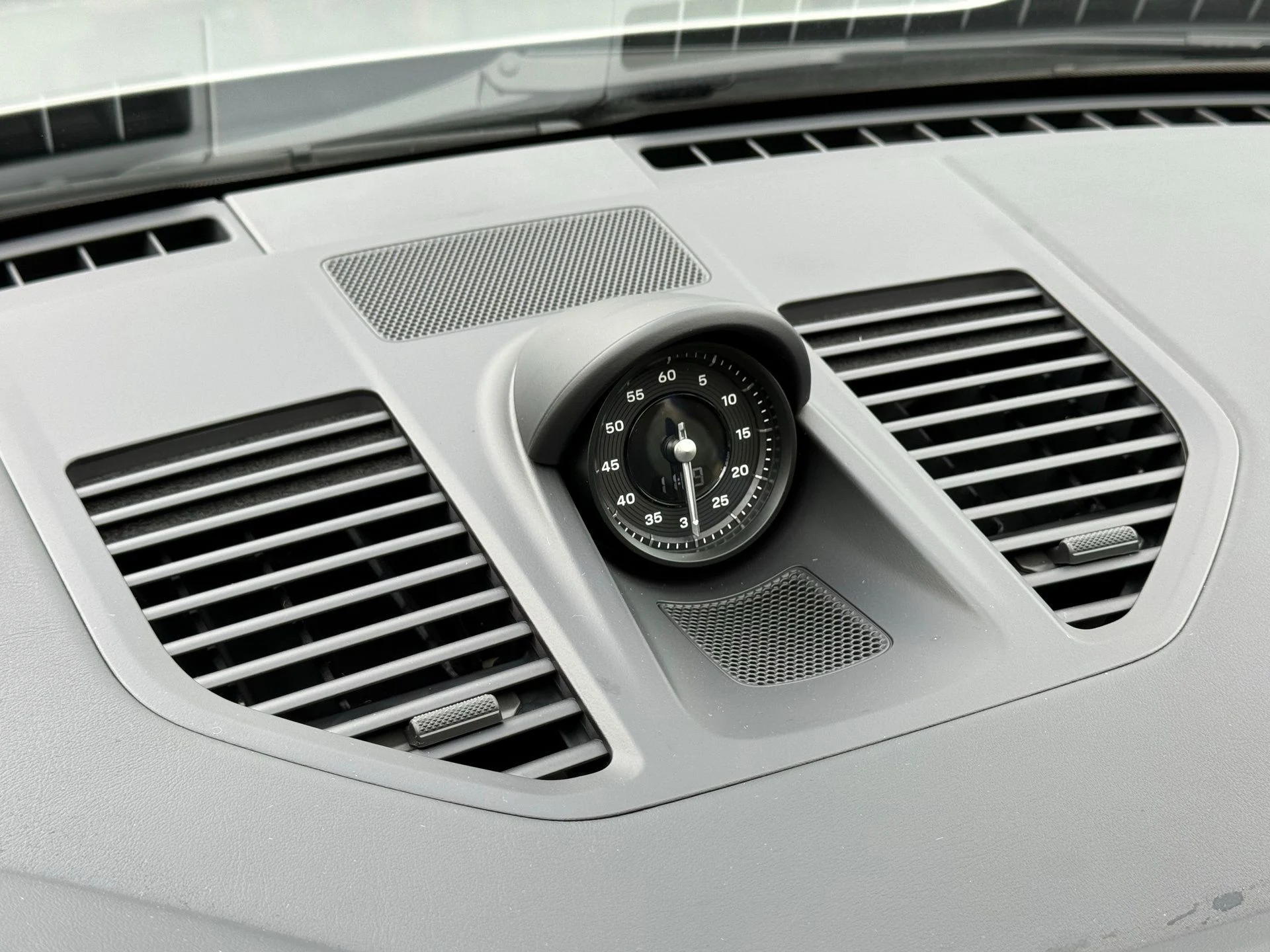 mph017_1532925547_4793ff3195ec6385a64ce399bf4244df_457a3da301