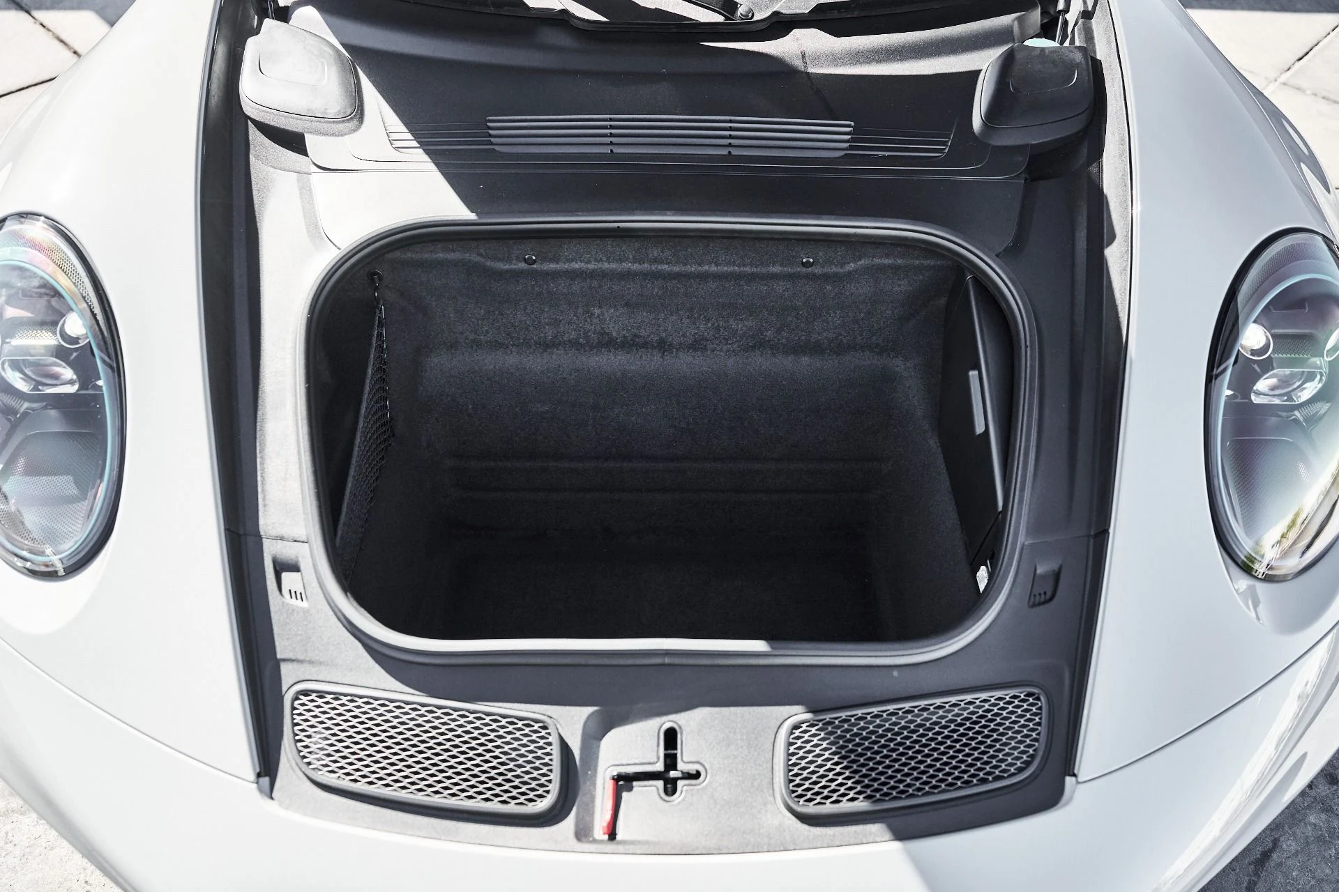 mph017_1534233381_Used_2024_Porsche_911_GT_3_1774056868_c0b6cad370