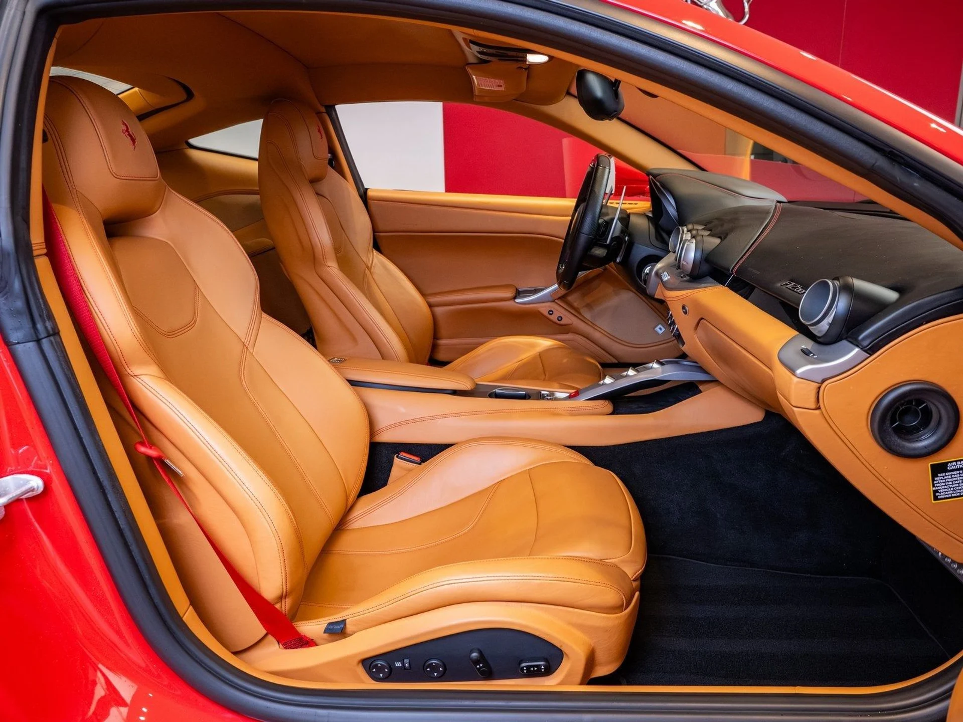 mph017_153791353_18_dc2cfd82ef