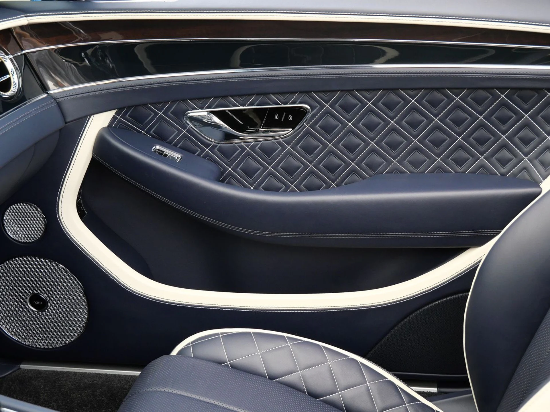 mph017_1562864334_4ab00f3d0300f6a27ae23f1786a77005x_1a46faa2af