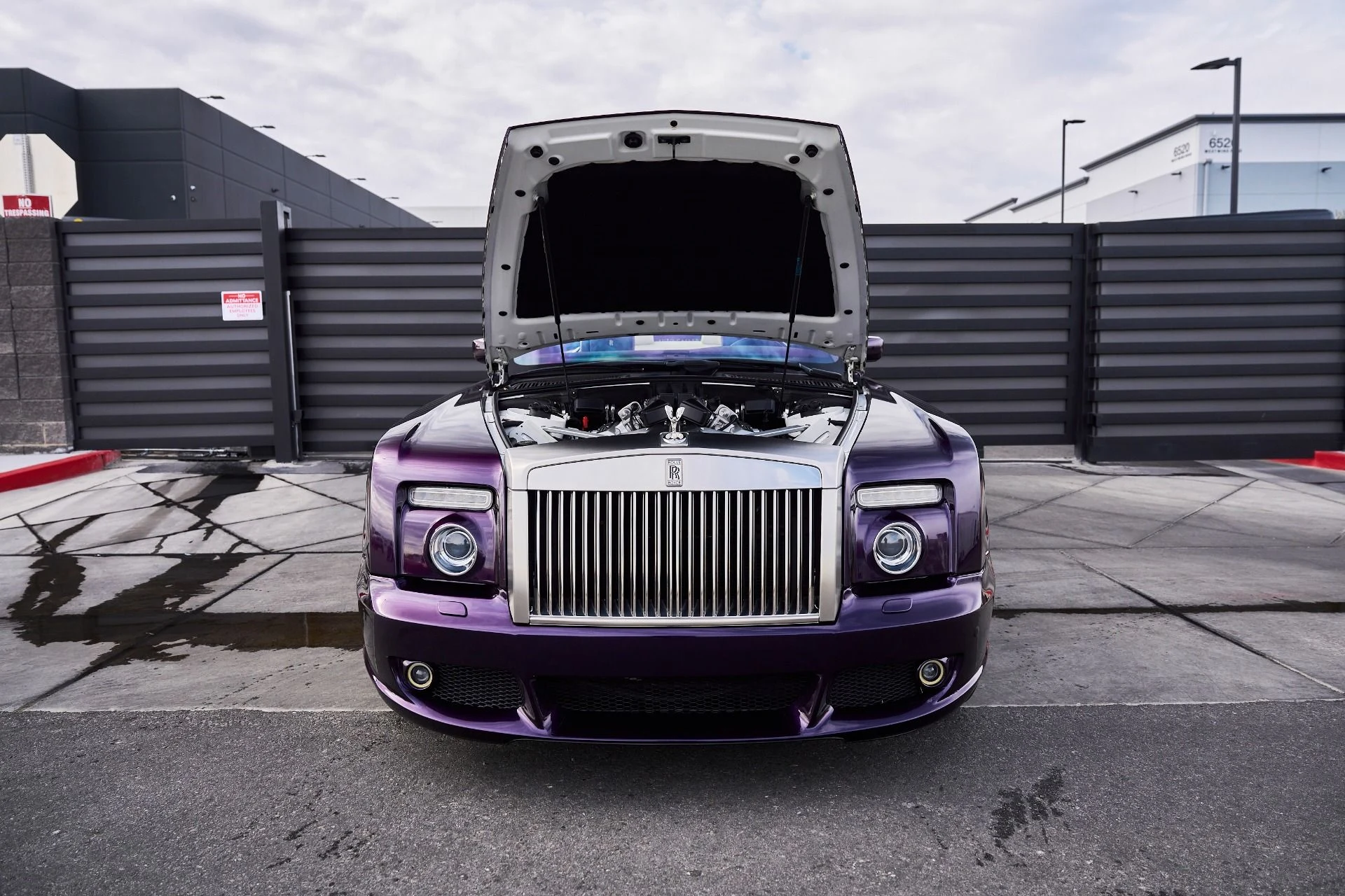 mph017_1565068229_Used_2008_Rolls_Royce_Phantom_Drophead_Coupe_Base_1769135992_919475e41c