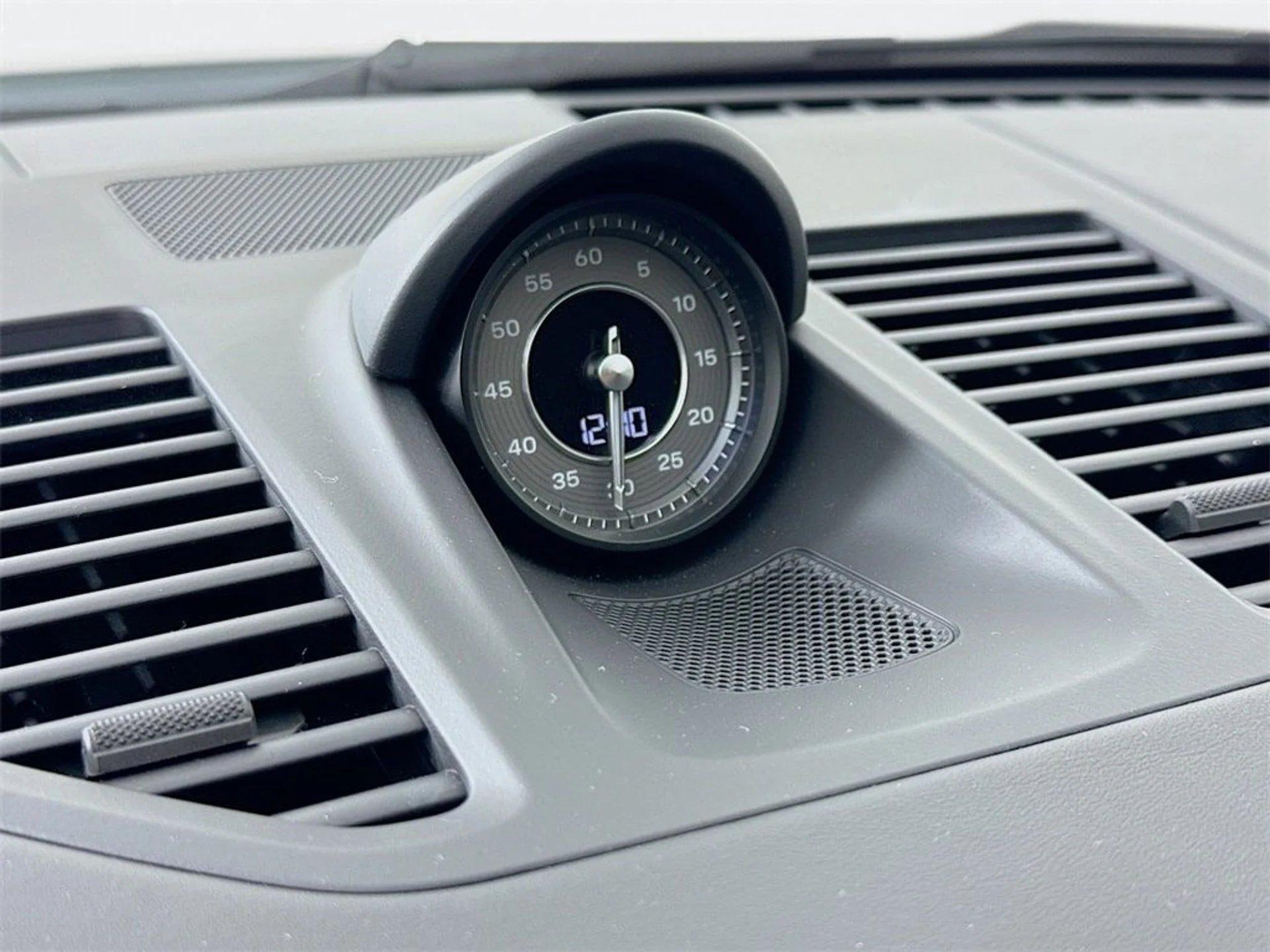 mph017_1571774274_b584dc1749c02666d85c97dc5913ee72x_f073487045