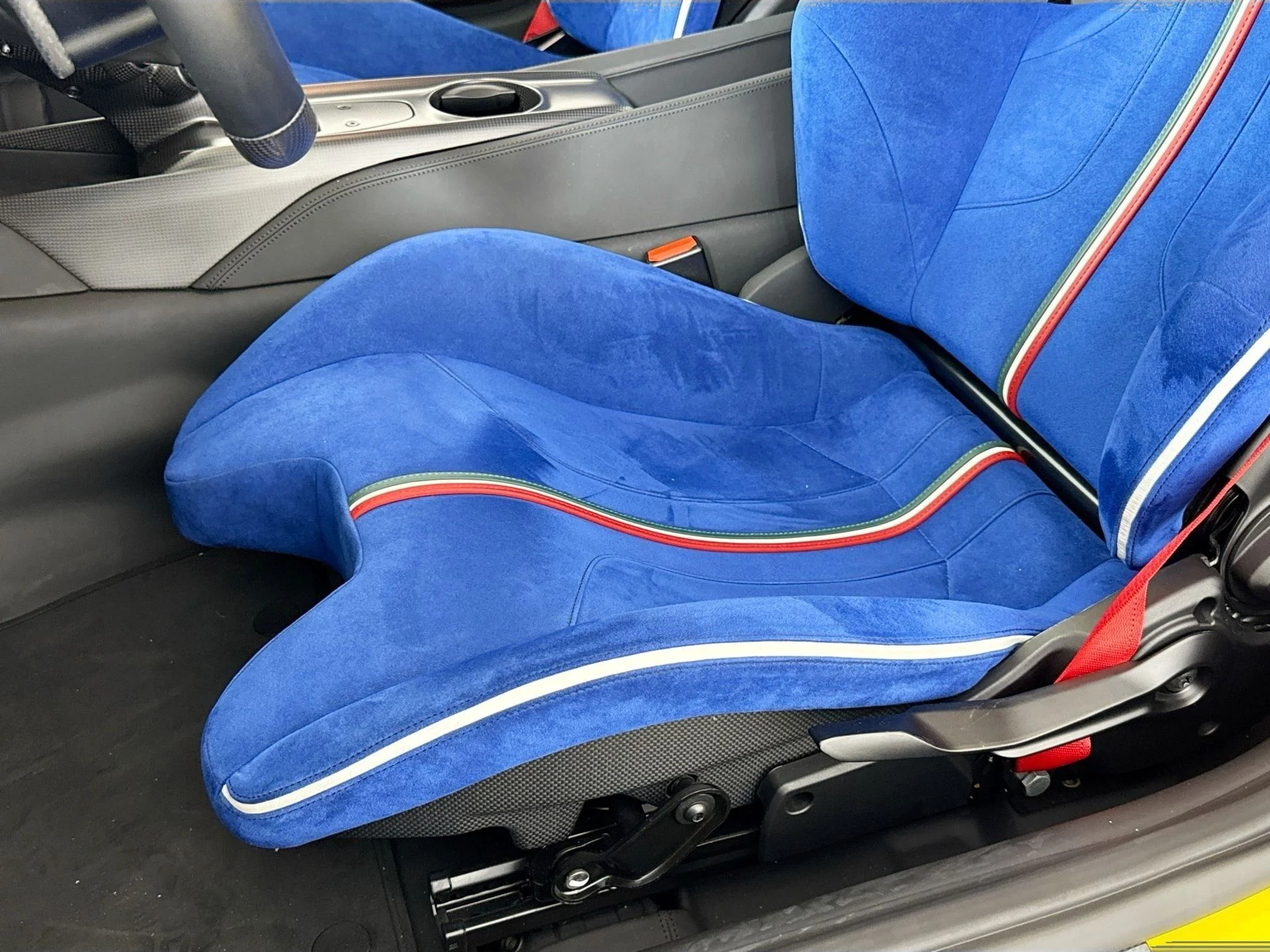 mph017_157551026_858fcdf0cec7d92e8983da73b5735337_44014f0899