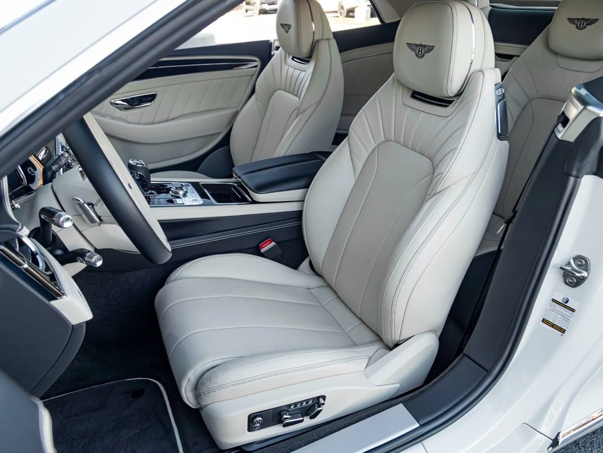 mph017_1576164087_18_dace665782