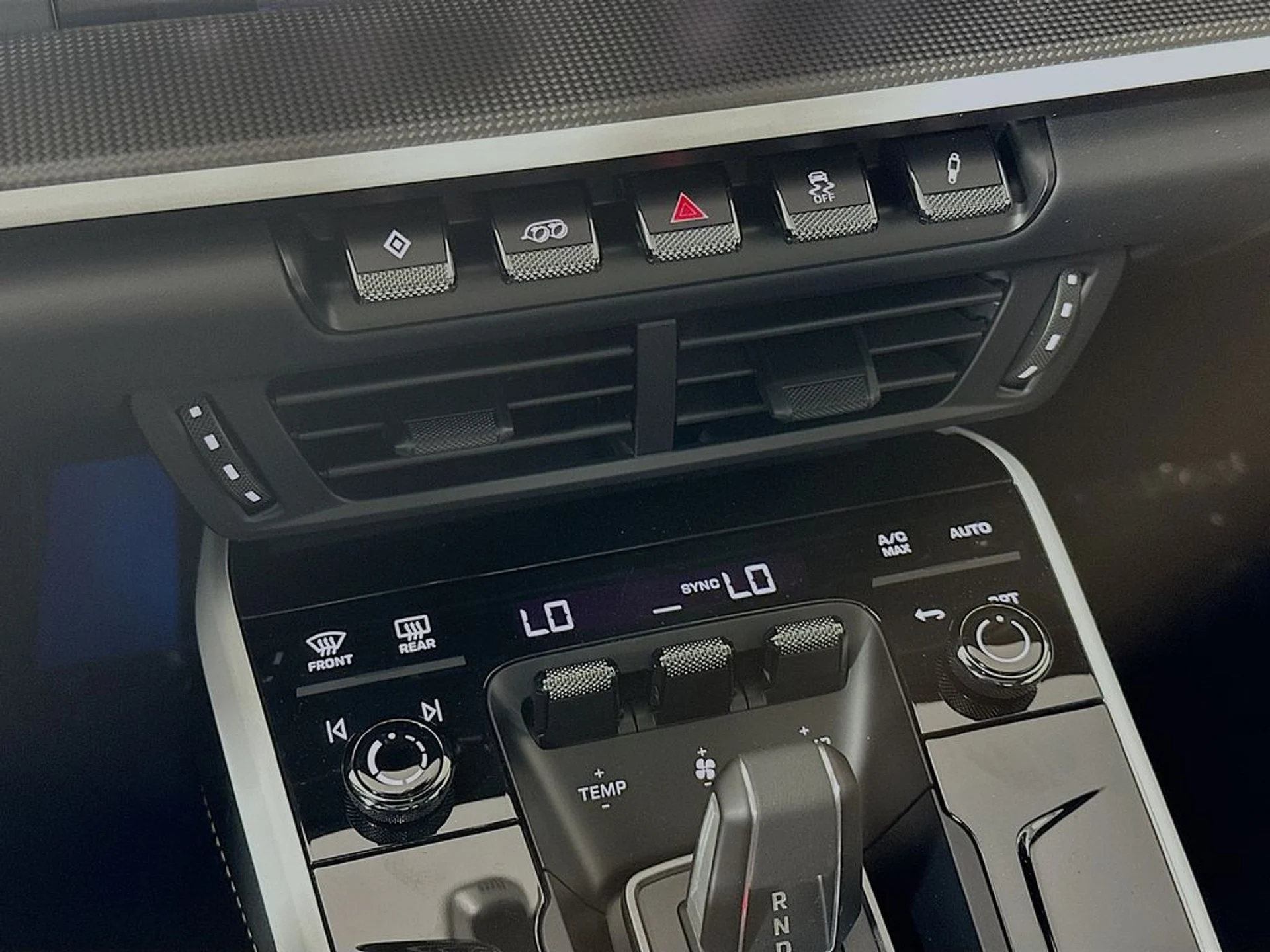 mph017_1582902785_5b095d71ae14e1518083ef7ff7beb6b1x_e382d99abb