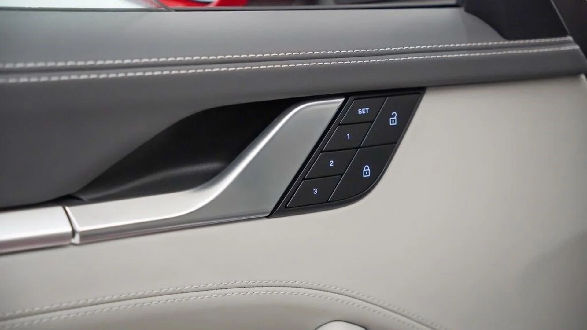 mph017_1583602874_efa0cf3b83a37f61aee00121c3c25448x_2752f2fc25