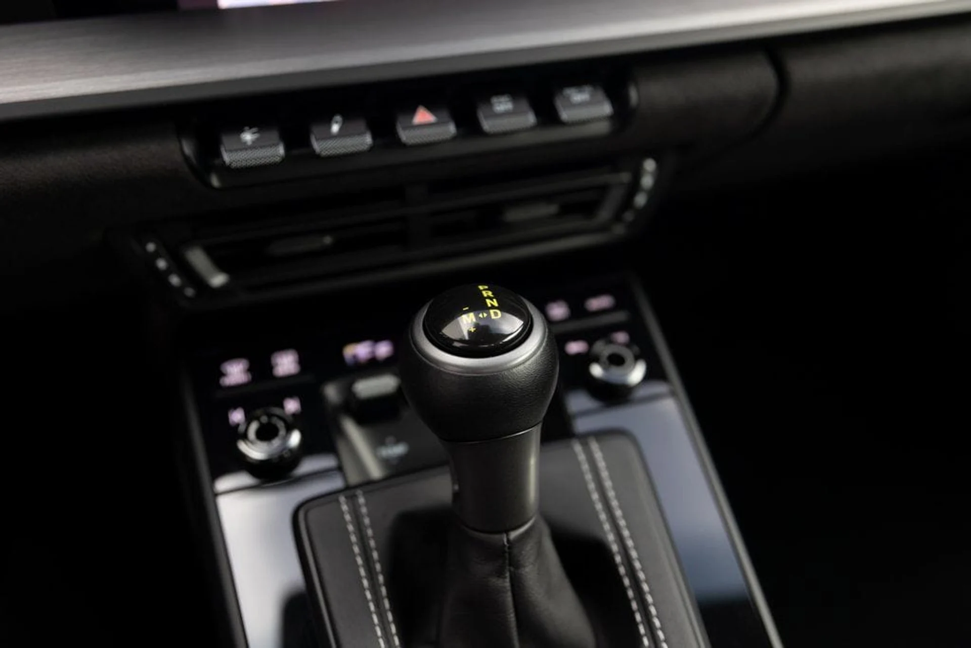 mph017_1585169764_9b45c86e6b0d7be1eade358b185fe534x_d376a2ac52