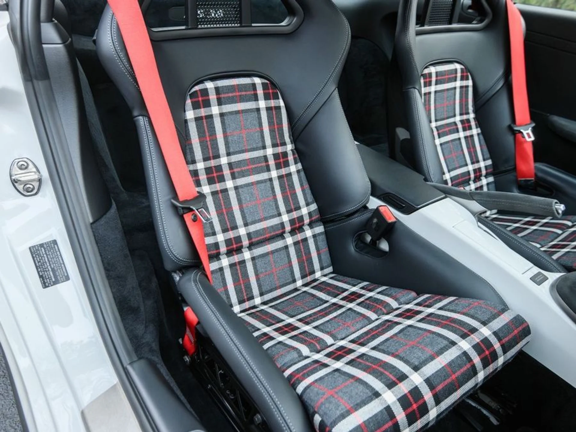 mph017_1586676253_b8edbdf7_f361_44bc_a0d8_9b6c0aab47be_ef68984720