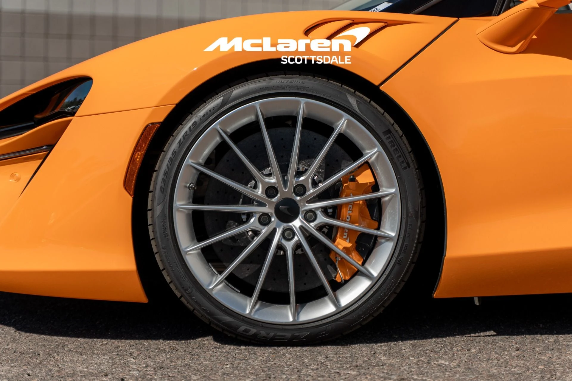 mph017_159003362_Used_2026_MCLAREN_ARTURA_1760765470_1d8ec7ee0c