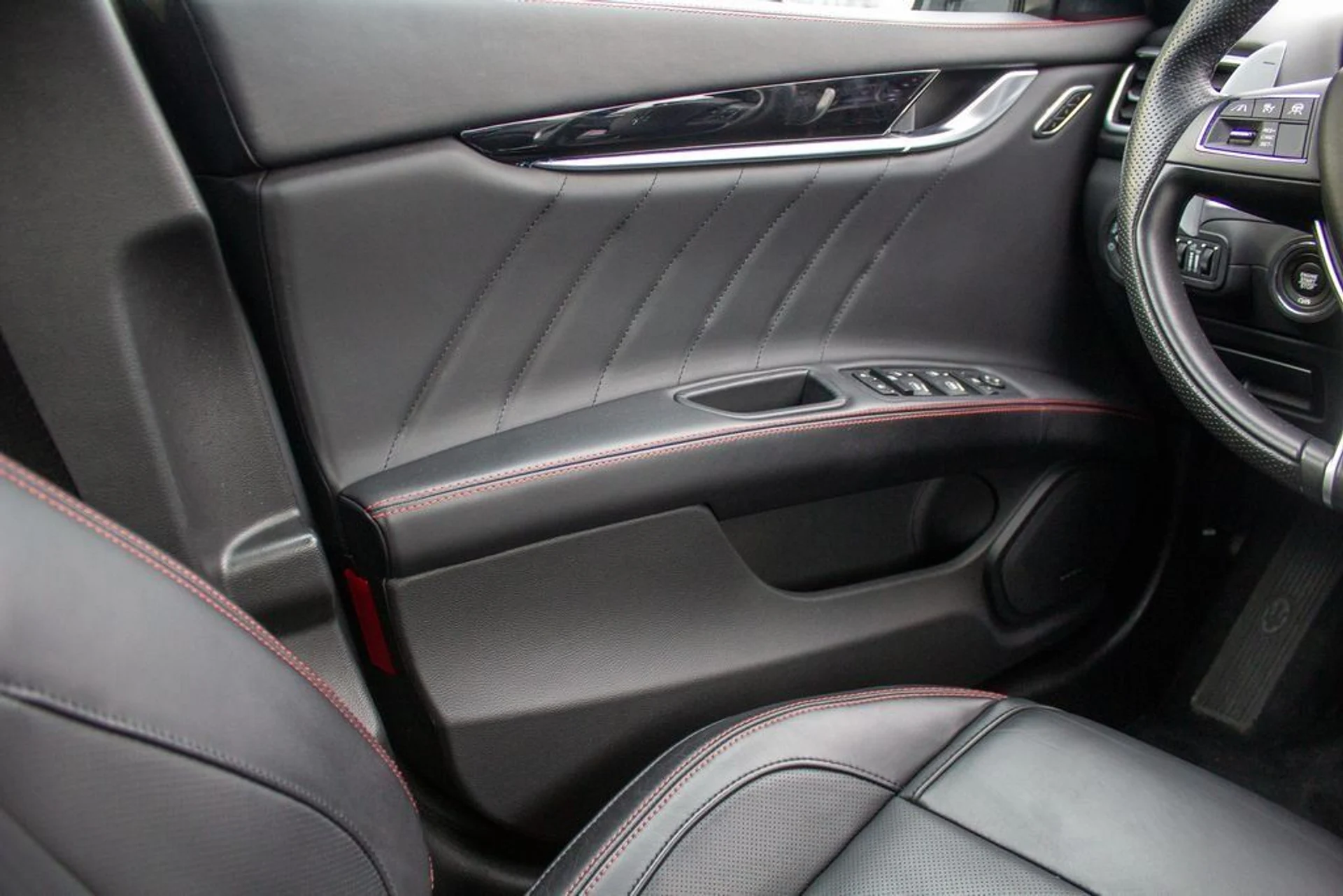 mph017_1599859792_2dd3cea735d1487468e46240de97ce65_3eb8223951