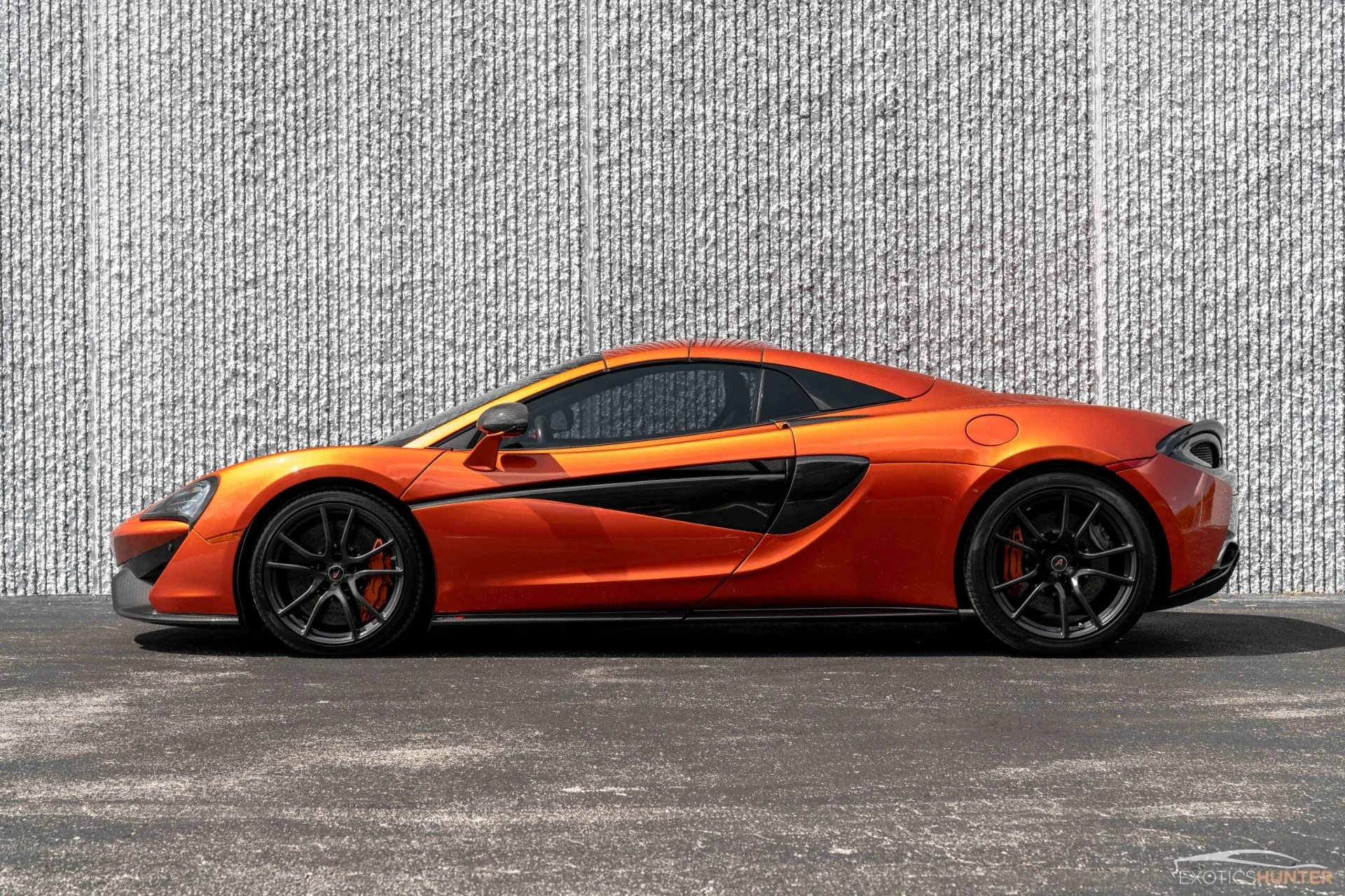 mph017_1602250407_Used_2018_Mc_Laren_570_S_Spider_w_Tons_of_Carbon_Luxury_Pack_Front_Lift_Volcano_Orange_1726586789_0a2d9c5132