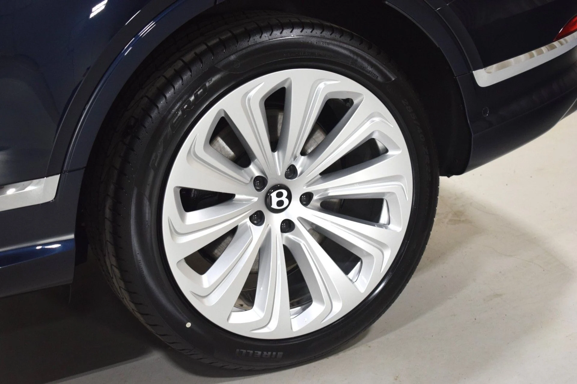 mph017_1607376551_a7fb51fc516666be7326674ee19a4c9ax_dd96559022