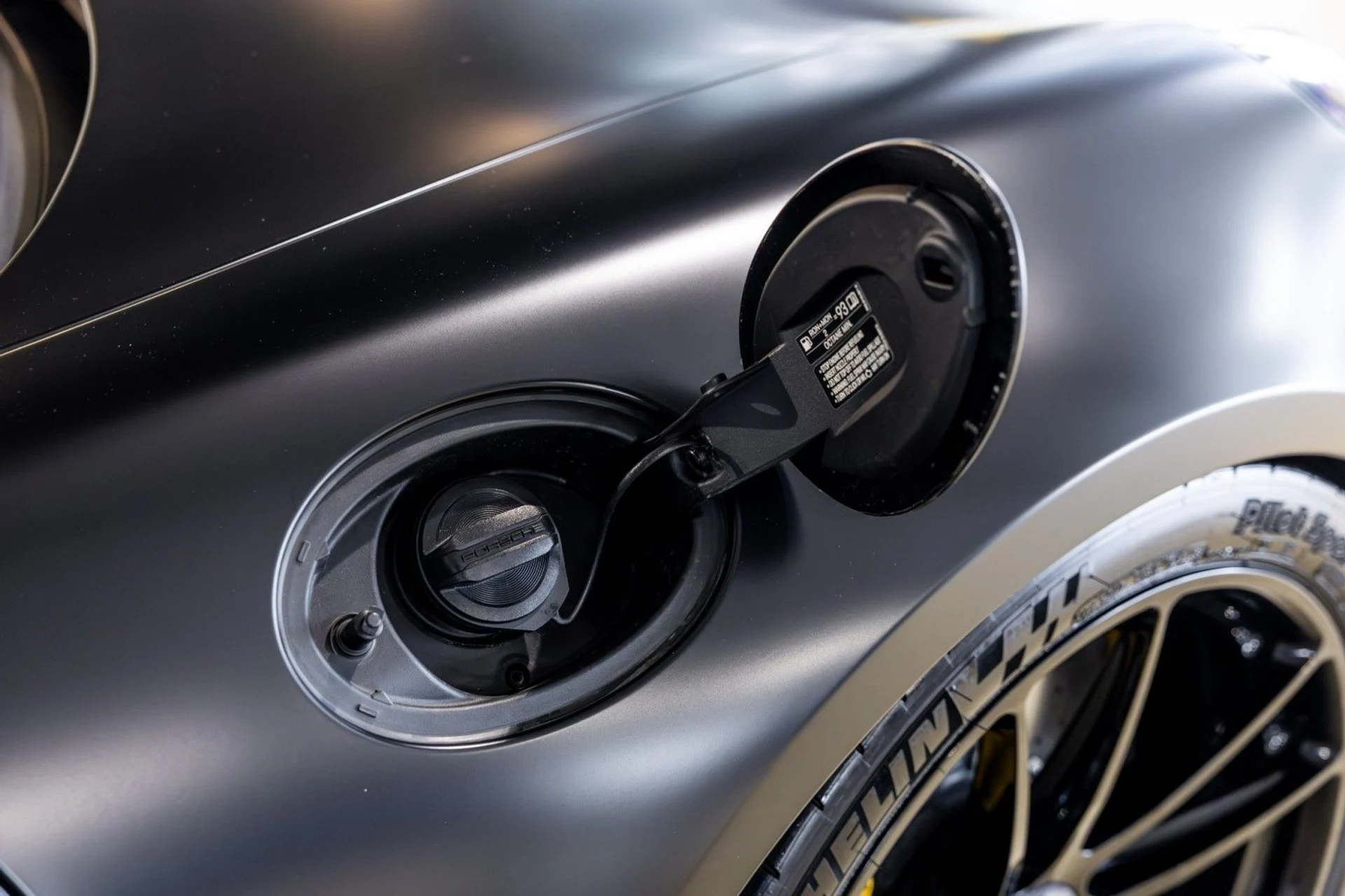 mph017_161709415_gg_a697a59914