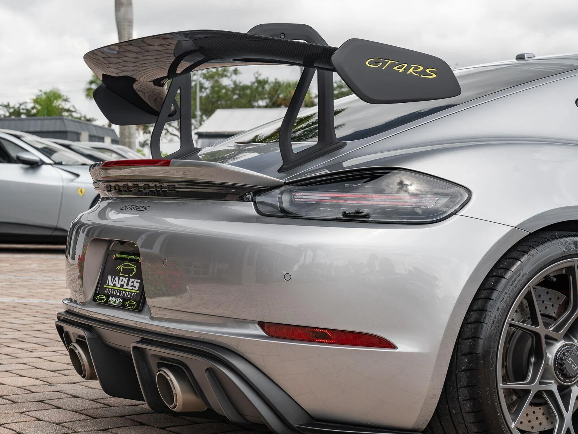 mph017_1624701912_Used_2024_Porsche_718_Cayman_GT_4_RS_1790111642_e221dbc65e
